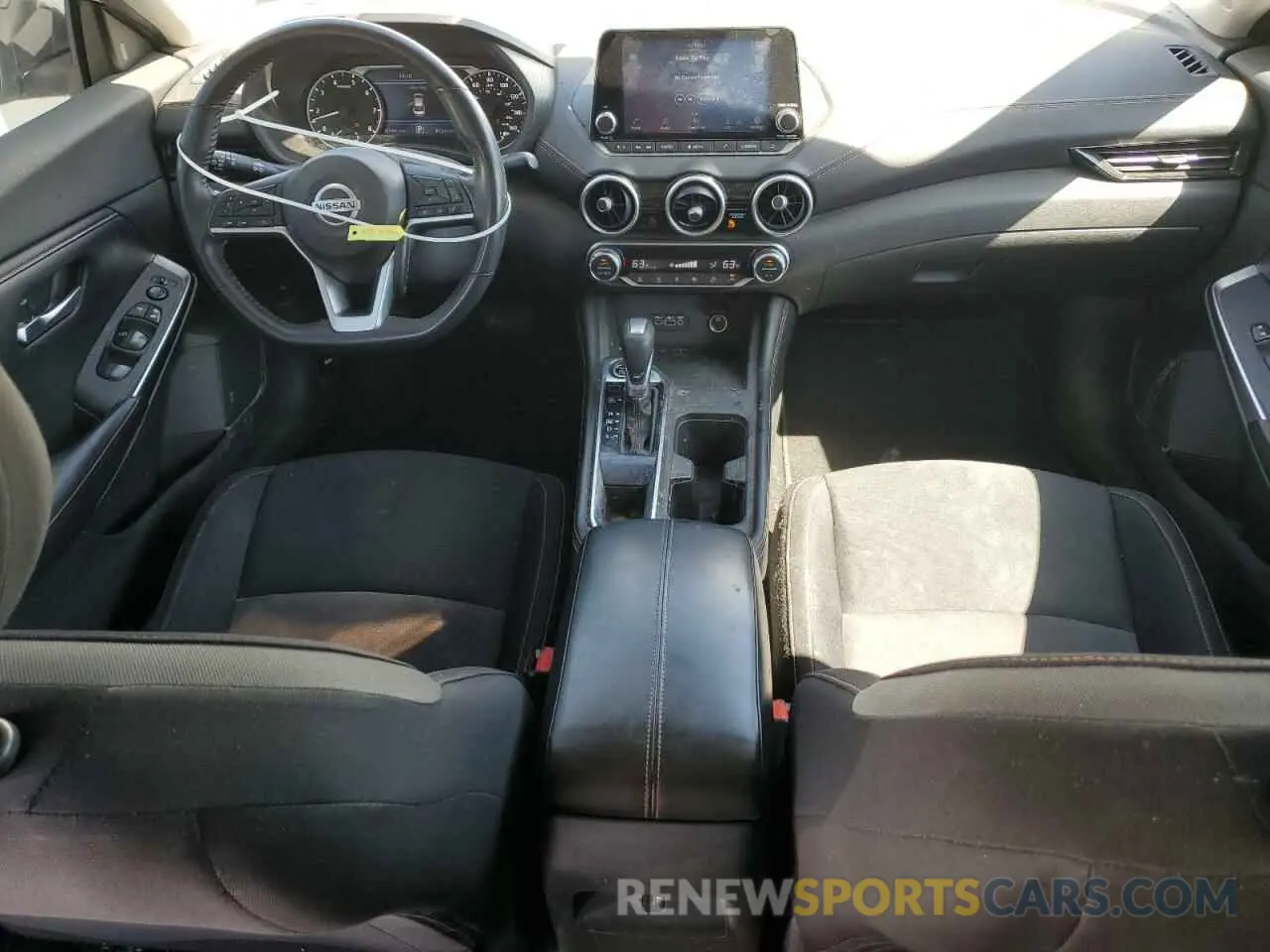 8 fotografías del automóvil dañado 3N1AB8DV7LY303213 NISSAN SENTRA 2020