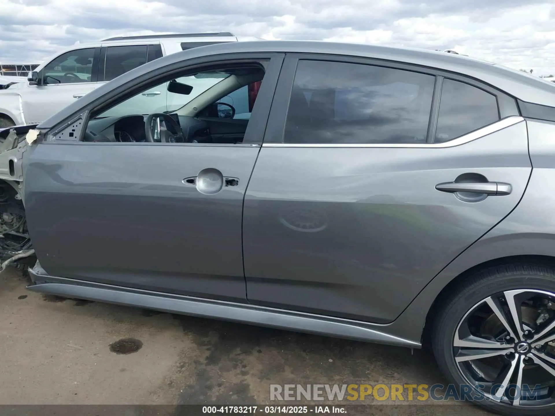 15 fotografías del automóvil dañado 3N1AB8DV9LY221547 NISSAN SENTRA 2020