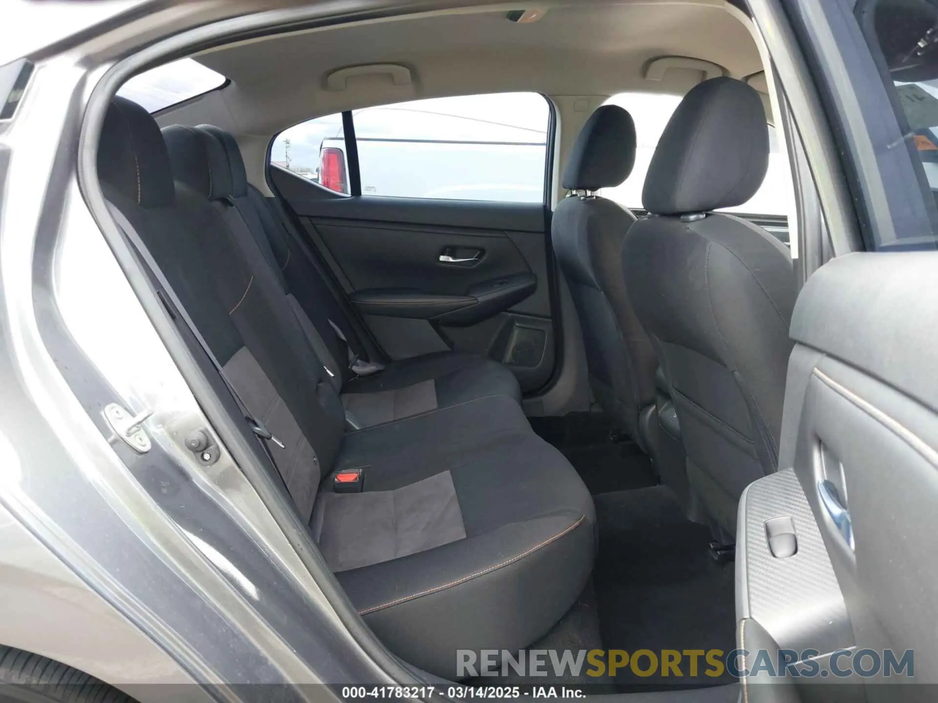 8 fotografías del automóvil dañado 3N1AB8DV9LY221547 NISSAN SENTRA 2020