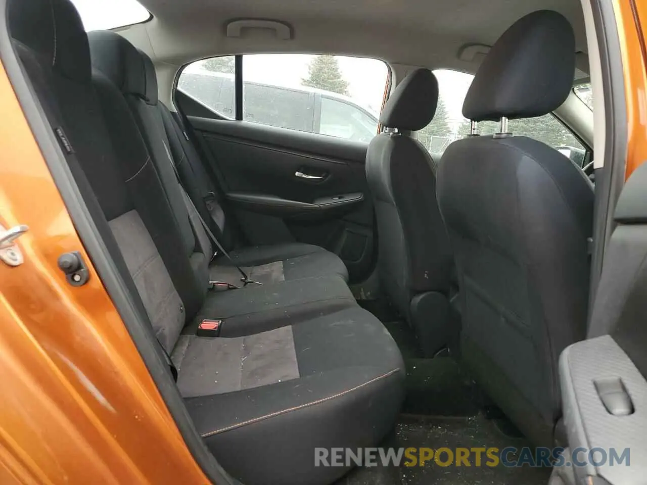 10 fotografías del automóvil dañado 3N1AB8DVXLY210816 NISSAN SENTRA 2020