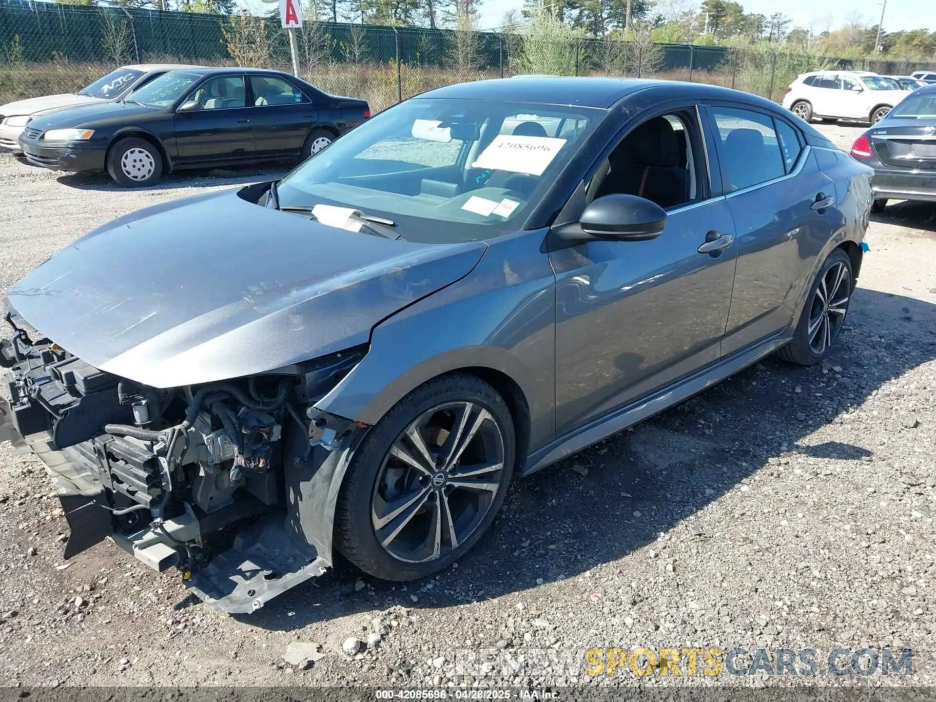 2 fotografías del automóvil dañado 3N1AB8DVXLY262821 NISSAN SENTRA 2020