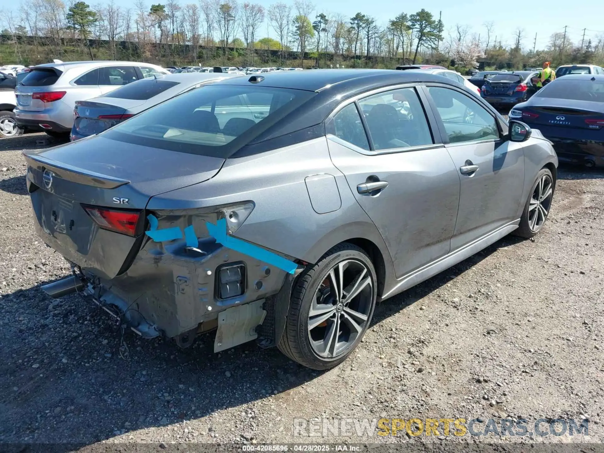 4 fotografías del automóvil dañado 3N1AB8DVXLY262821 NISSAN SENTRA 2020
