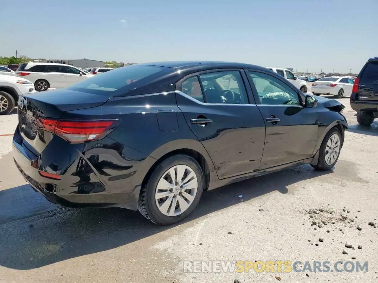 3 fotografías del automóvil dañado 3N1AB8BV0MY228133 NISSAN SENTRA 2021
