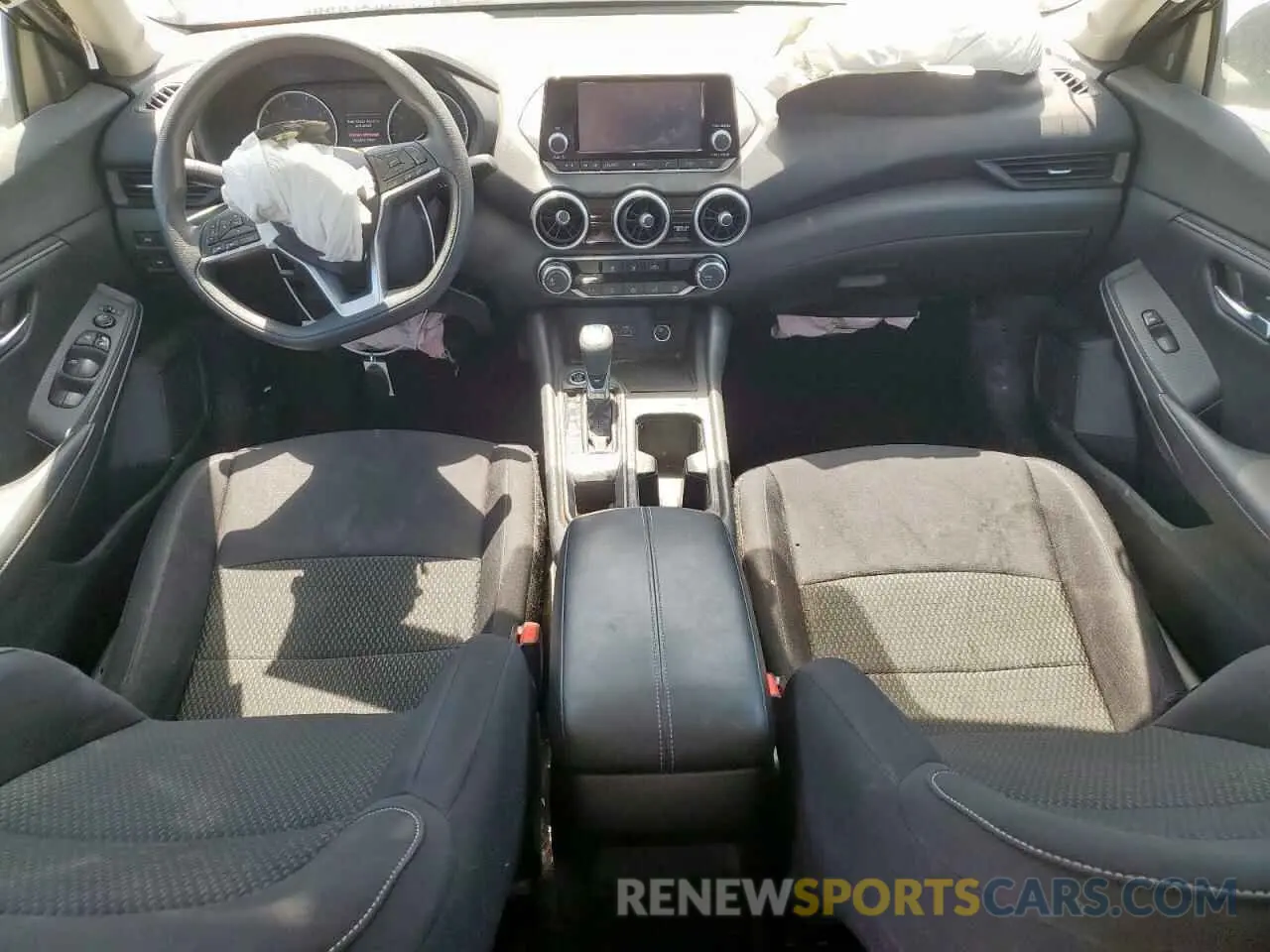 8 fotografías del automóvil dañado 3N1AB8BV0MY228133 NISSAN SENTRA 2021