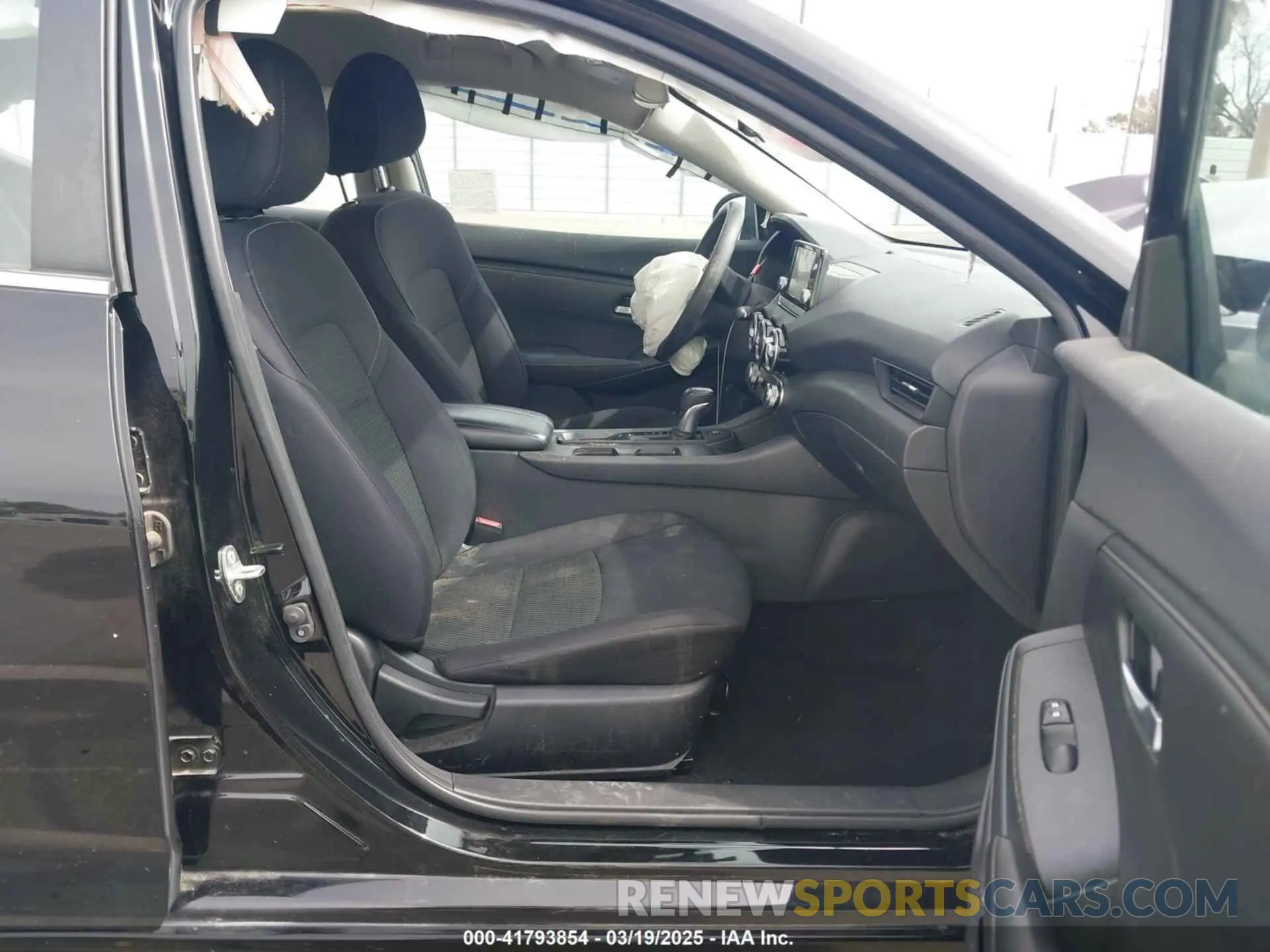 5 fotografías del automóvil dañado 3N1AB8BV2MY277995 NISSAN SENTRA 2021