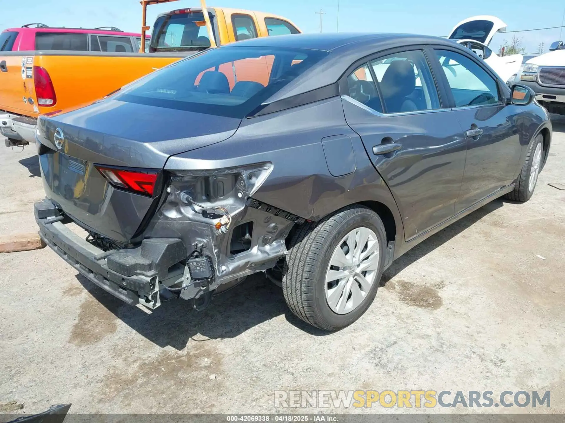 4 fotografías del automóvil dañado 3N1AB8BV3MY234279 NISSAN SENTRA 2021