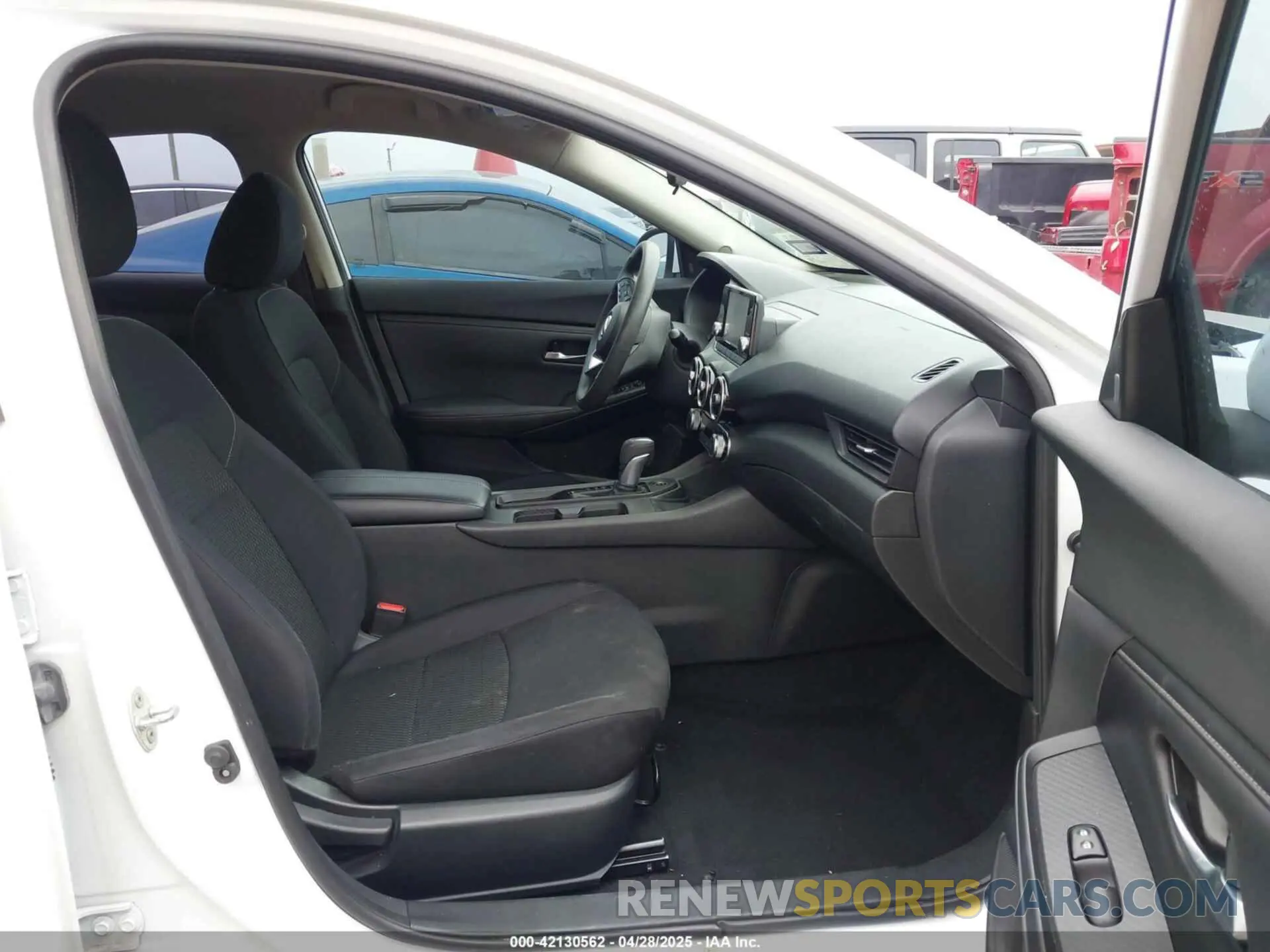 5 fotografías del automóvil dañado 3N1AB8BV7MY230137 NISSAN SENTRA 2021