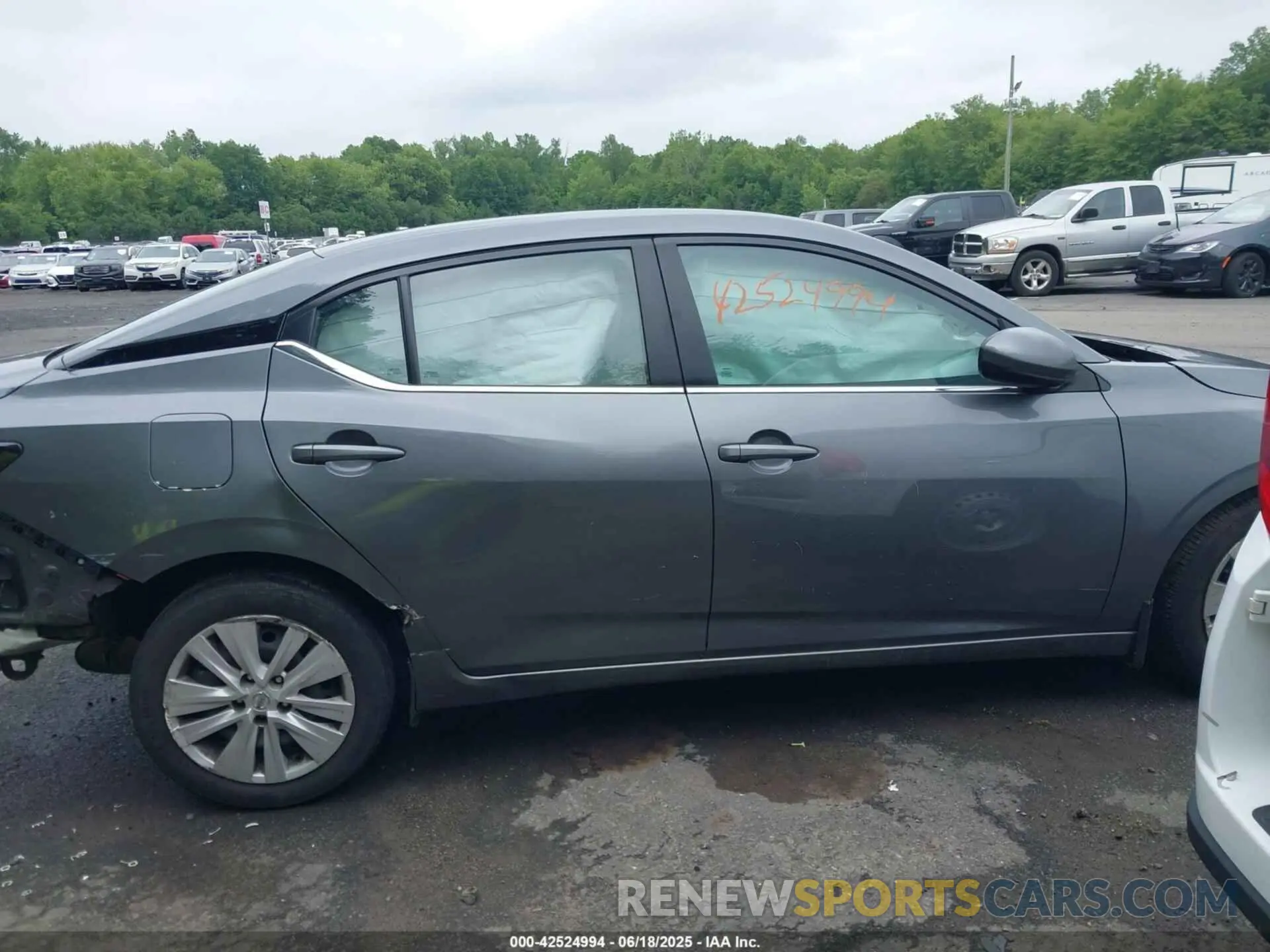 13 fotografías del automóvil dañado 3N1AB8BV7MY232843 NISSAN SENTRA 2021