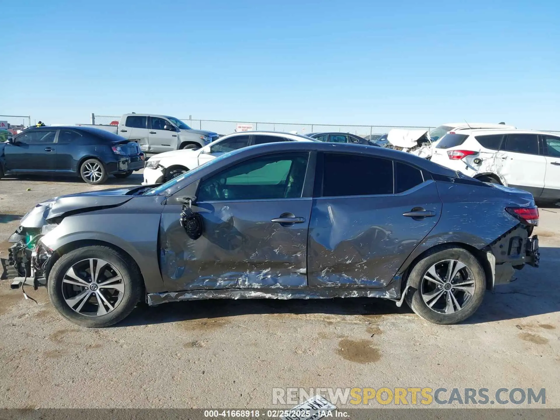13 fotografías del automóvil dañado 3N1AB8CV1MY221464 NISSAN SENTRA 2021