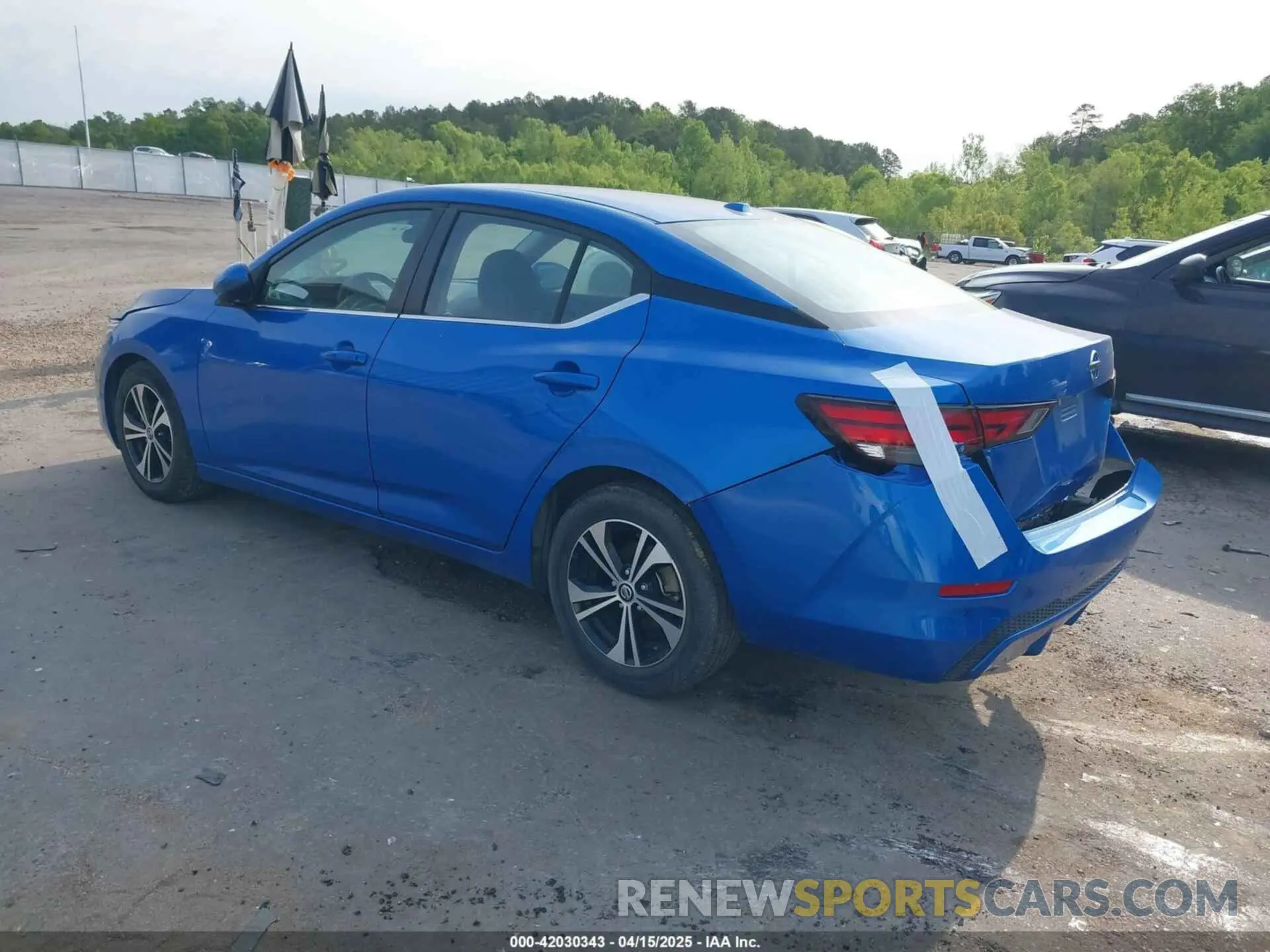 3 fotografías del automóvil dañado 3N1AB8CV1MY223800 NISSAN SENTRA 2021