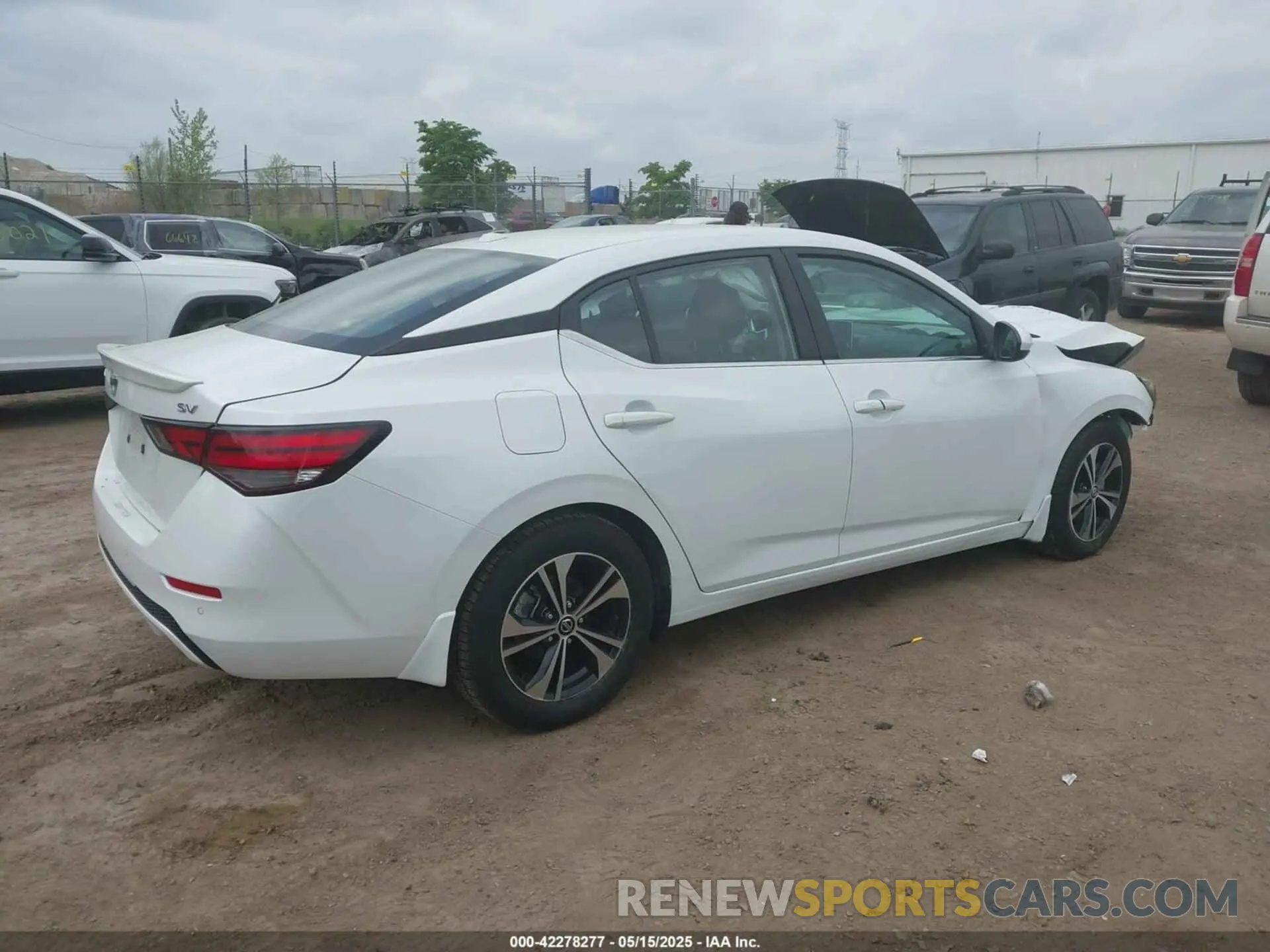 4 fotografías del automóvil dañado 3N1AB8CV2MY264419 NISSAN SENTRA 2021