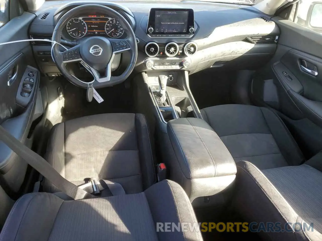 8 fotografías del automóvil dañado 3N1AB8CV3MY245894 NISSAN SENTRA 2021