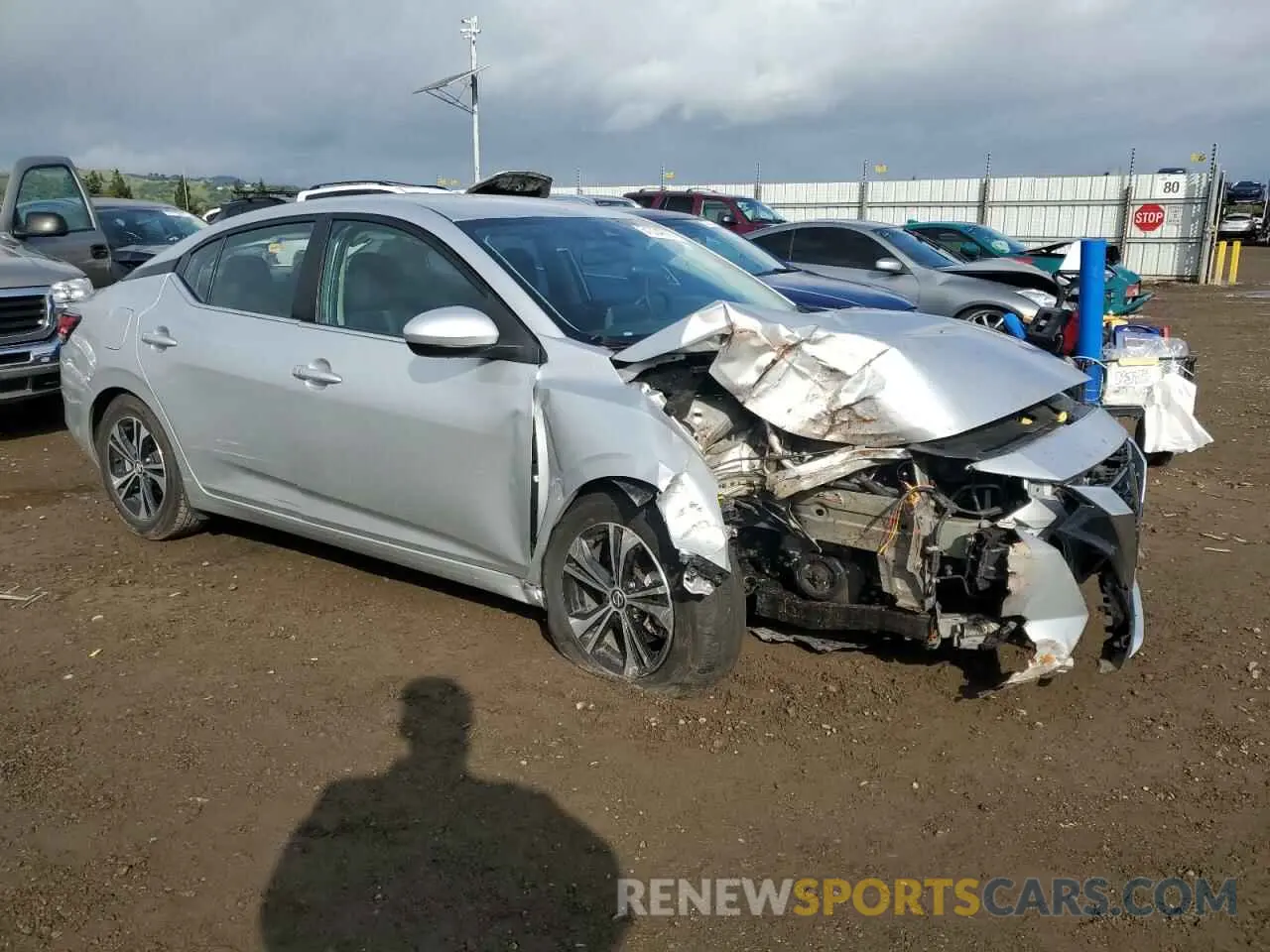 4 fotografías del automóvil dañado 3N1AB8CV3MY259925 NISSAN SENTRA 2021