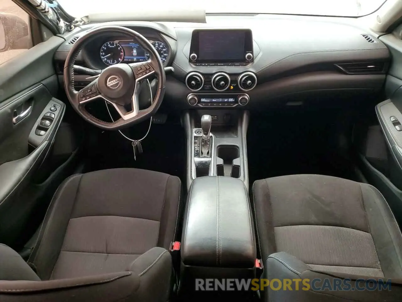 8 fotografías del automóvil dañado 3N1AB8CV3MY308668 NISSAN SENTRA 2021