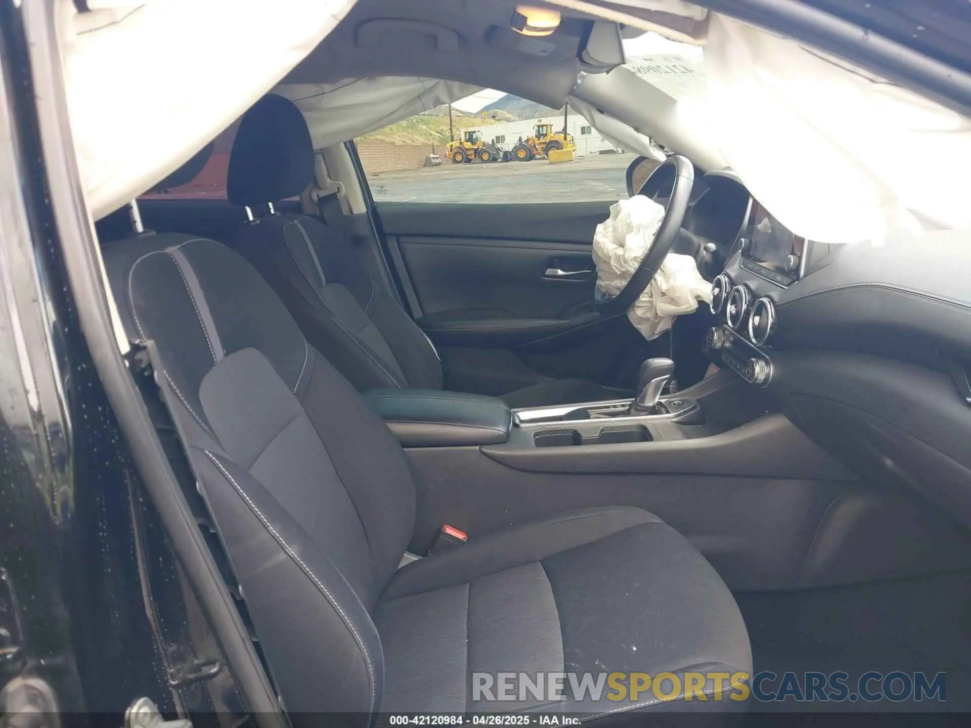 5 fotografías del automóvil dañado 3N1AB8CV4MY230305 NISSAN SENTRA 2021