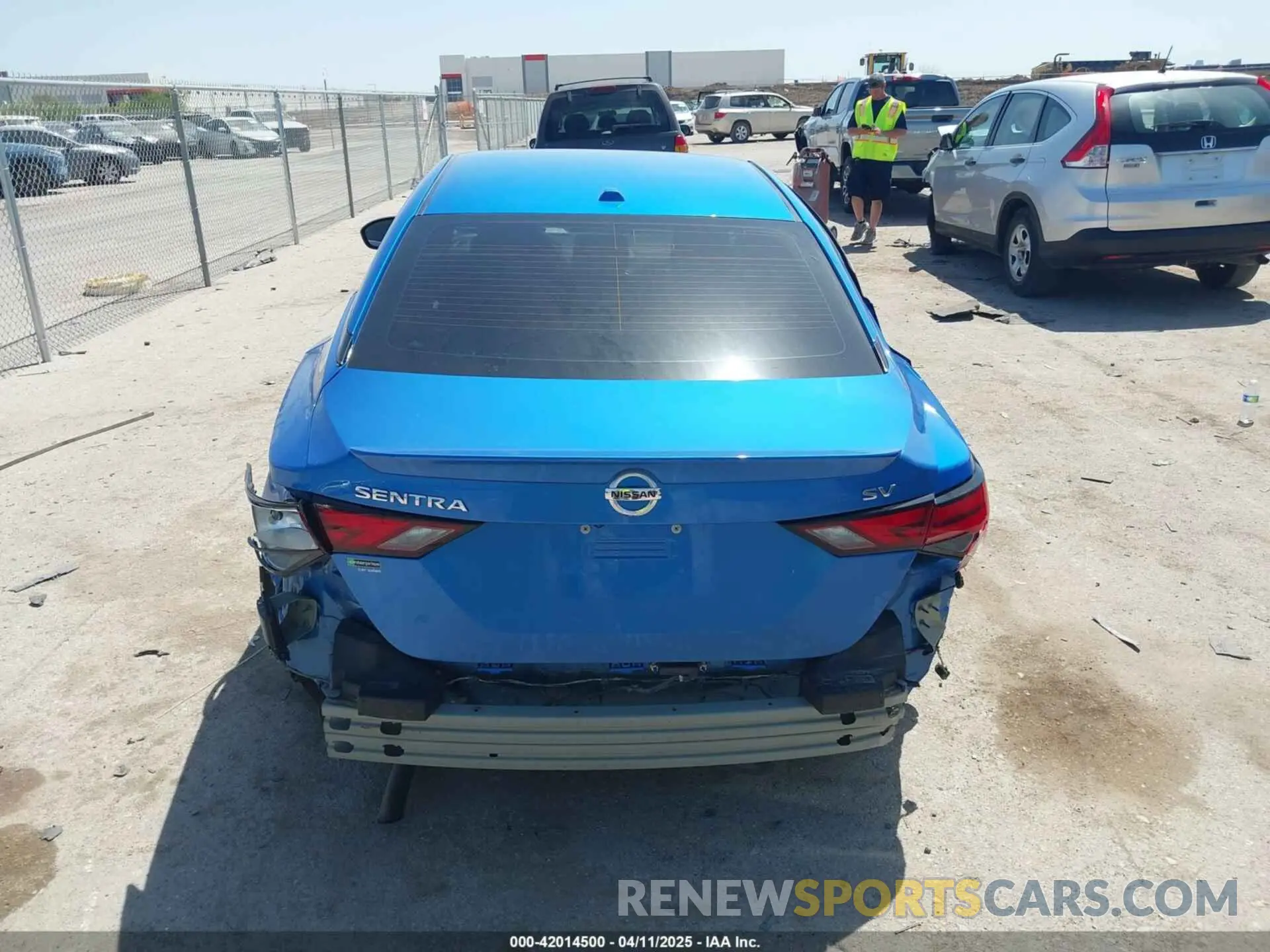 16 fotografías del automóvil dañado 3N1AB8CV5MY266567 NISSAN SENTRA 2021
