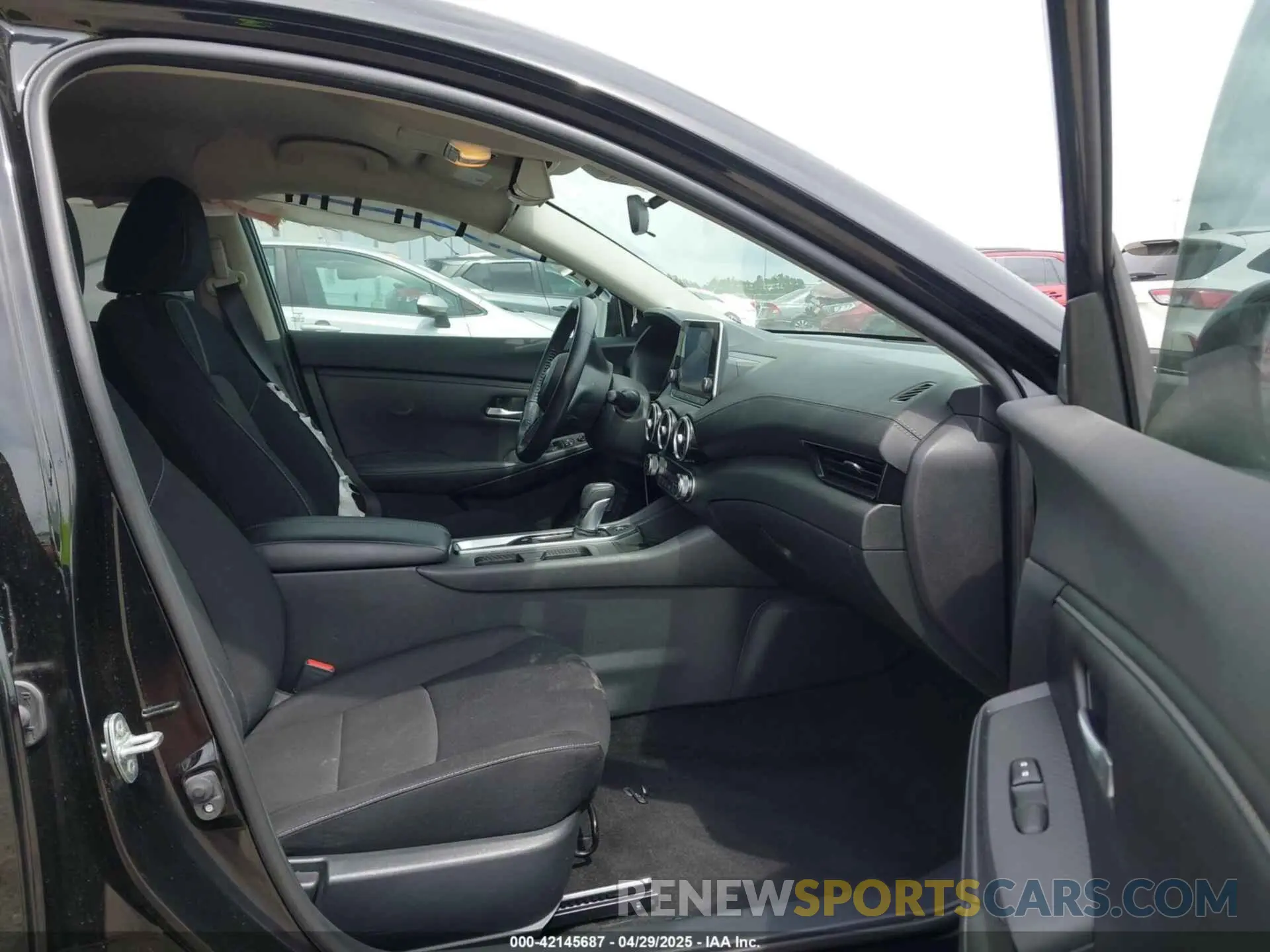5 fotografías del automóvil dañado 3N1AB8CV6MY200884 NISSAN SENTRA 2021
