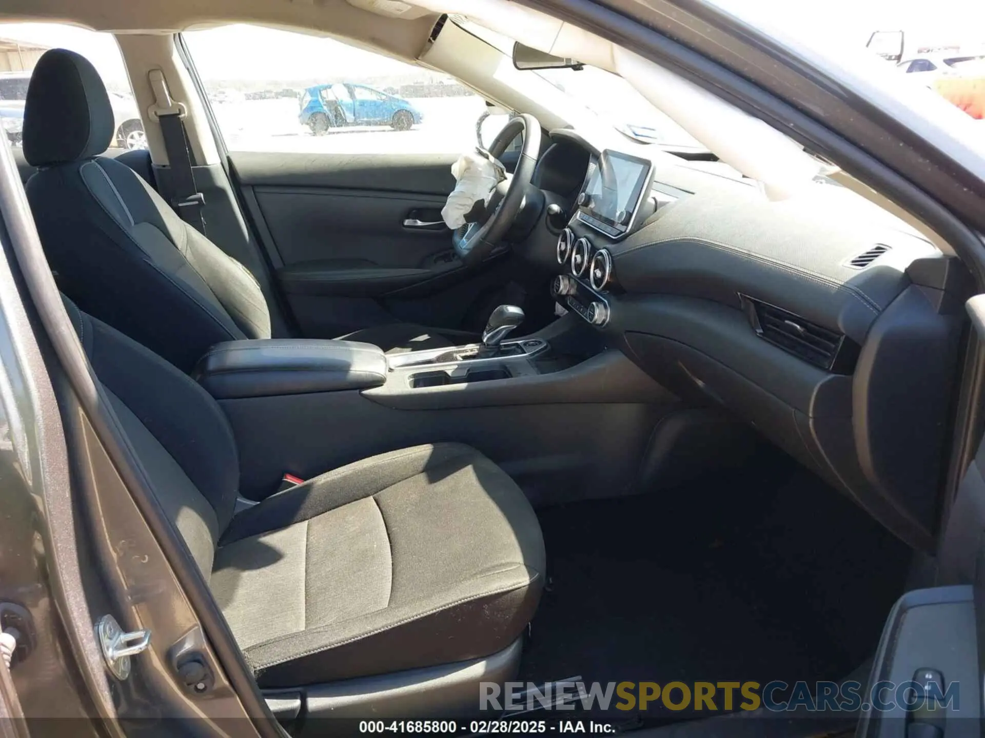 5 fotografías del automóvil dañado 3N1AB8CV6MY218673 NISSAN SENTRA 2021