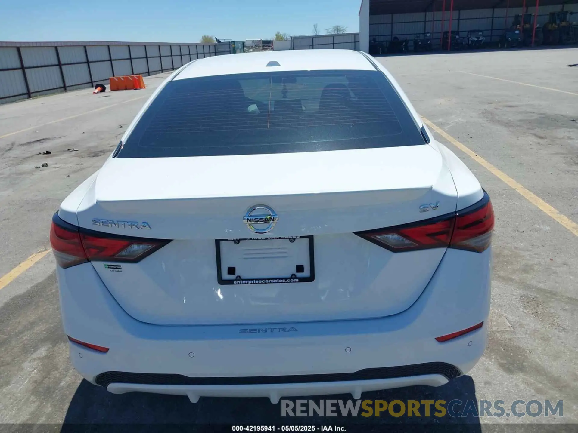 16 fotografías del automóvil dañado 3N1AB8CV6MY253679 NISSAN SENTRA 2021