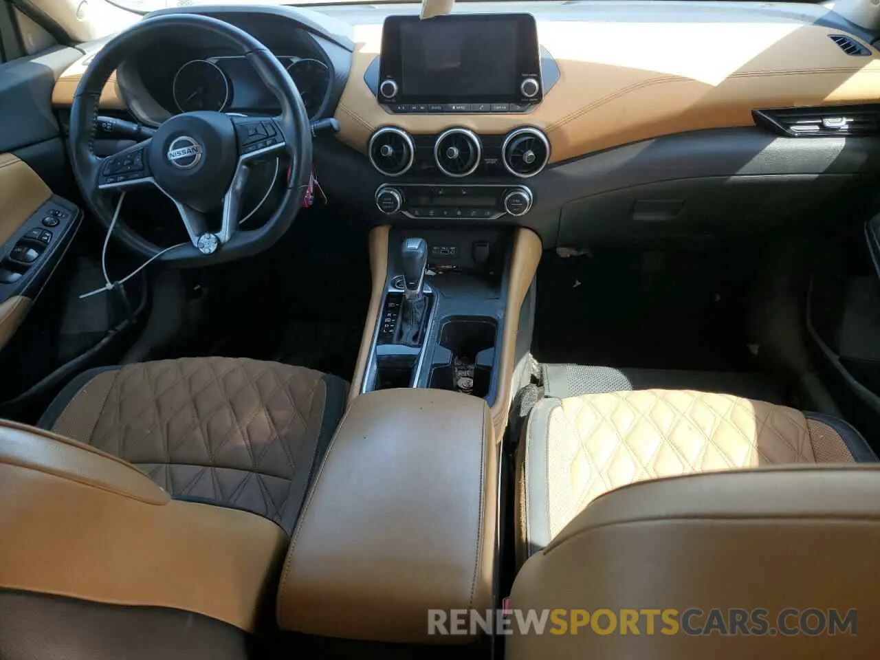 8 fotografías del automóvil dañado 3N1AB8CV6MY269848 NISSAN SENTRA 2021