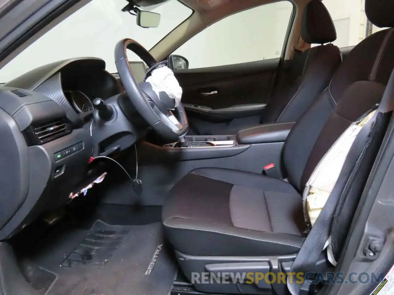 9 fotografías del automóvil dañado 3N1AB8CV6MY279313 NISSAN SENTRA 2021
