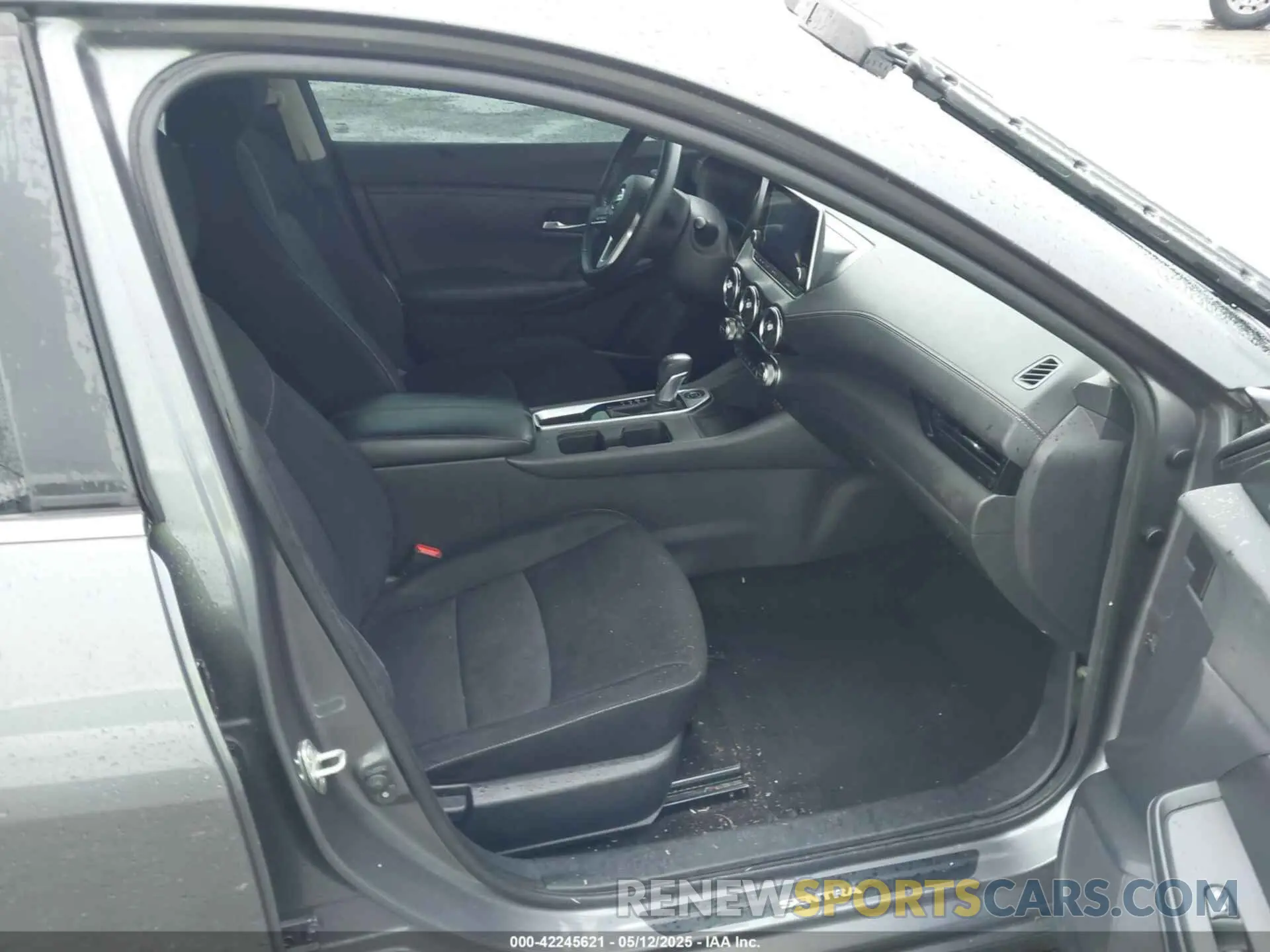 5 fotografías del automóvil dañado 3N1AB8CV7MY209755 NISSAN SENTRA 2021