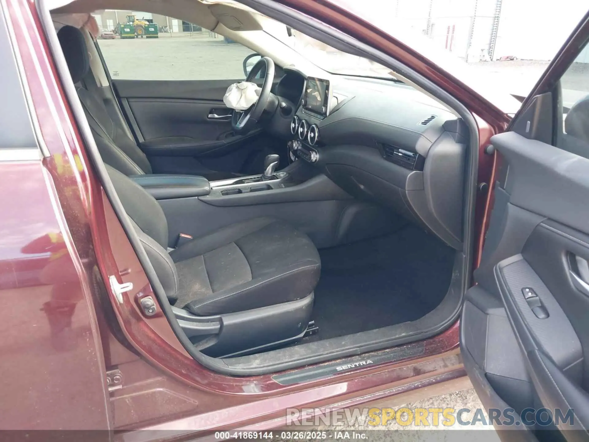 5 fotografías del automóvil dañado 3N1AB8CV7MY253545 NISSAN SENTRA 2021