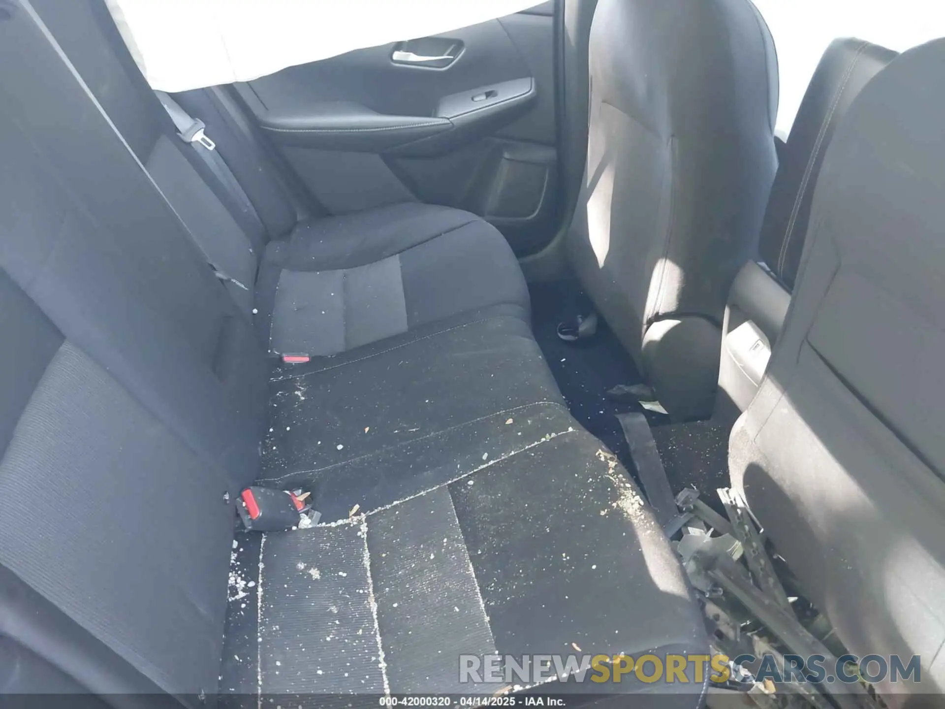 8 fotografías del automóvil dañado 3N1AB8CV8MY218724 NISSAN SENTRA 2021