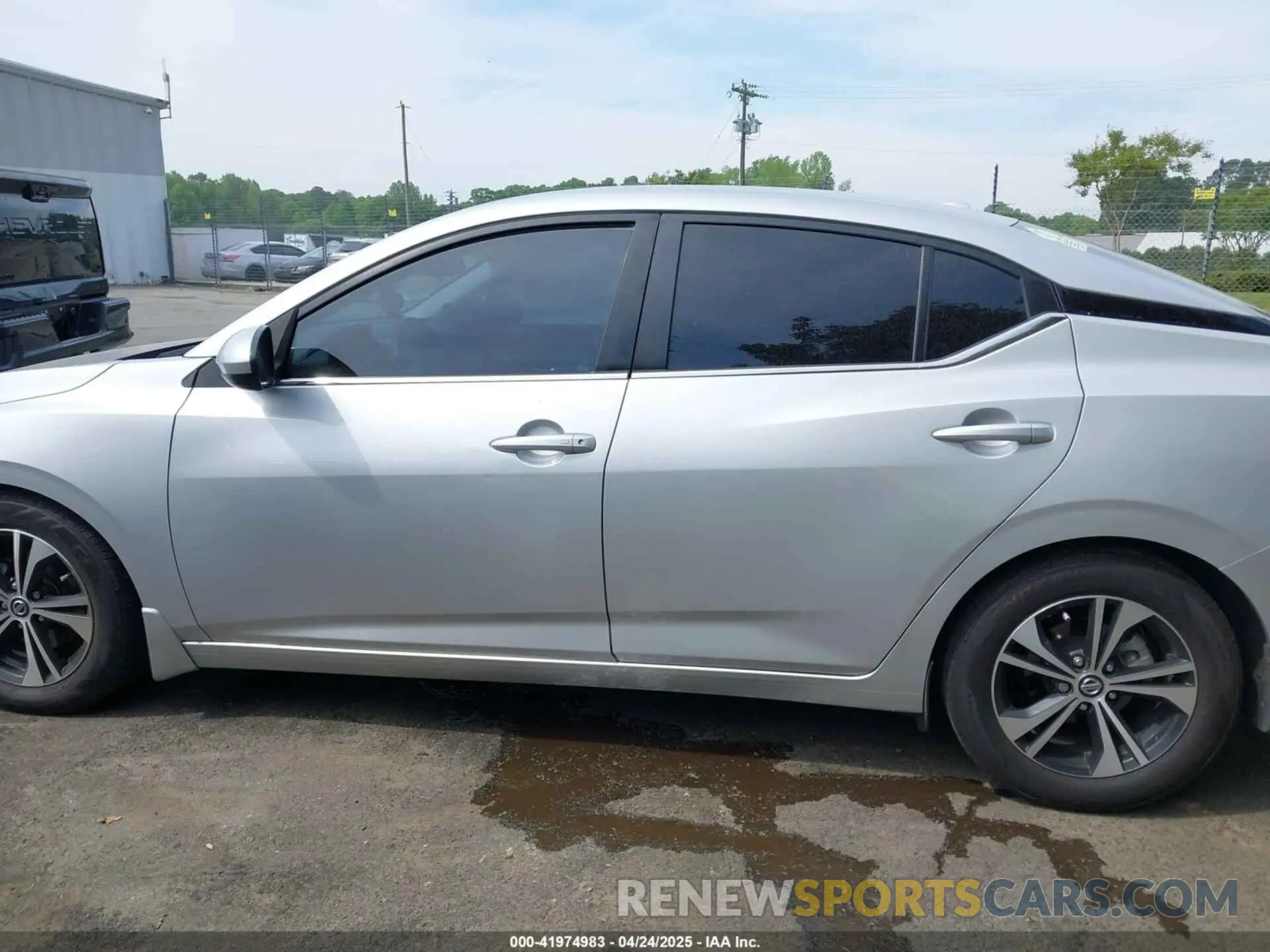 14 fotografías del automóvil dañado 3N1AB8CV9MY217663 NISSAN SENTRA 2021