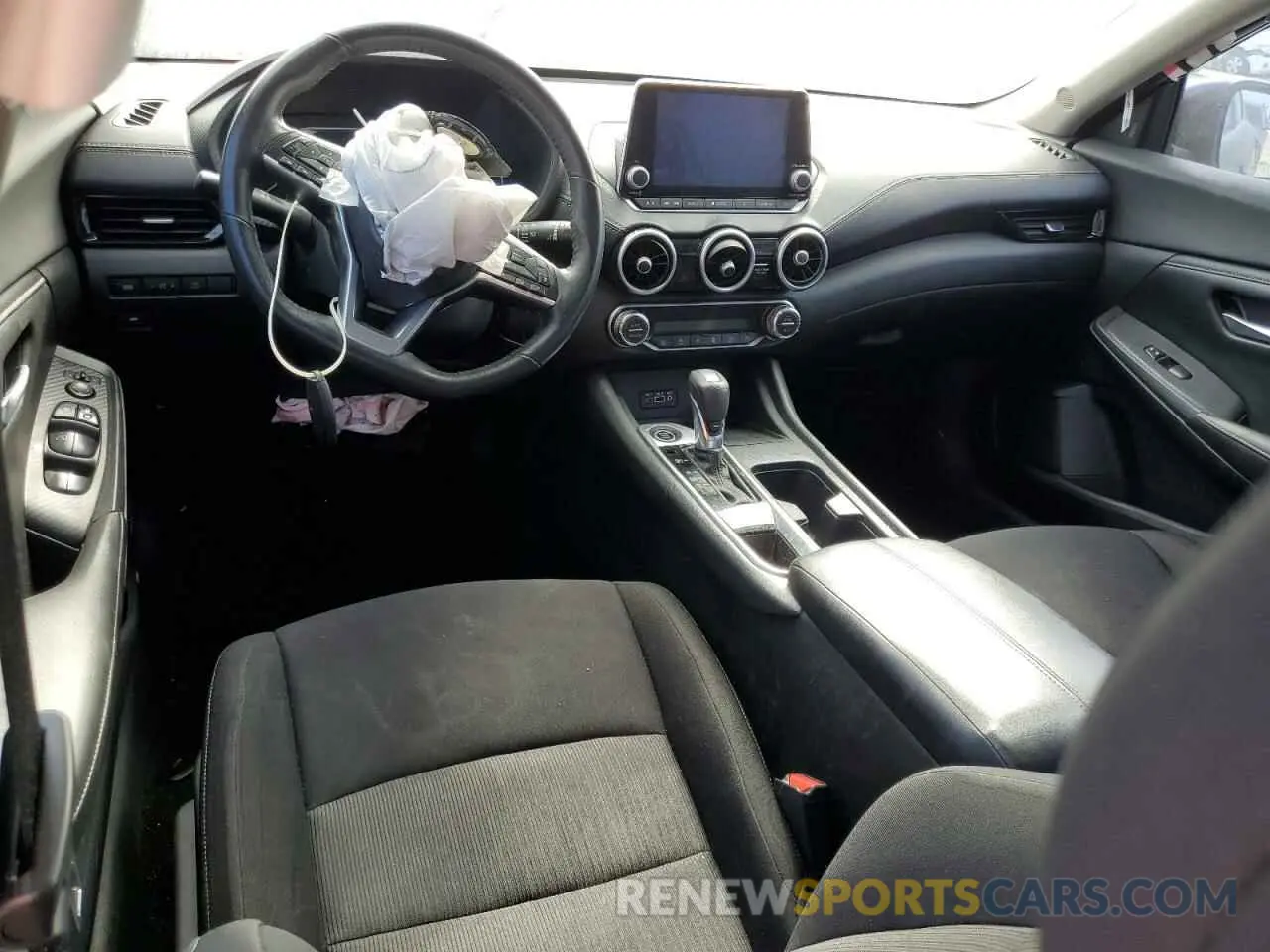 8 fotografías del automóvil dañado 3N1AB8CV9MY320923 NISSAN SENTRA 2021