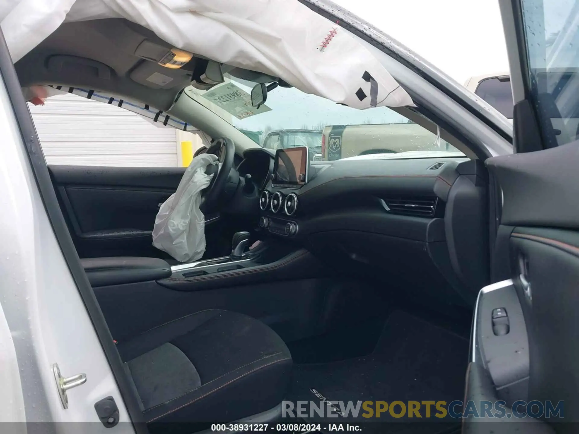 5 fotografías del automóvil dañado 3N1AB8DV0MY246256 NISSAN SENTRA 2021