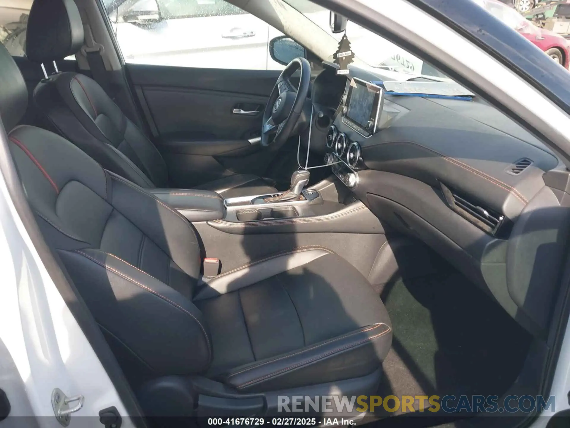 5 fotografías del automóvil dañado 3N1AB8DV5MY202253 NISSAN SENTRA 2021
