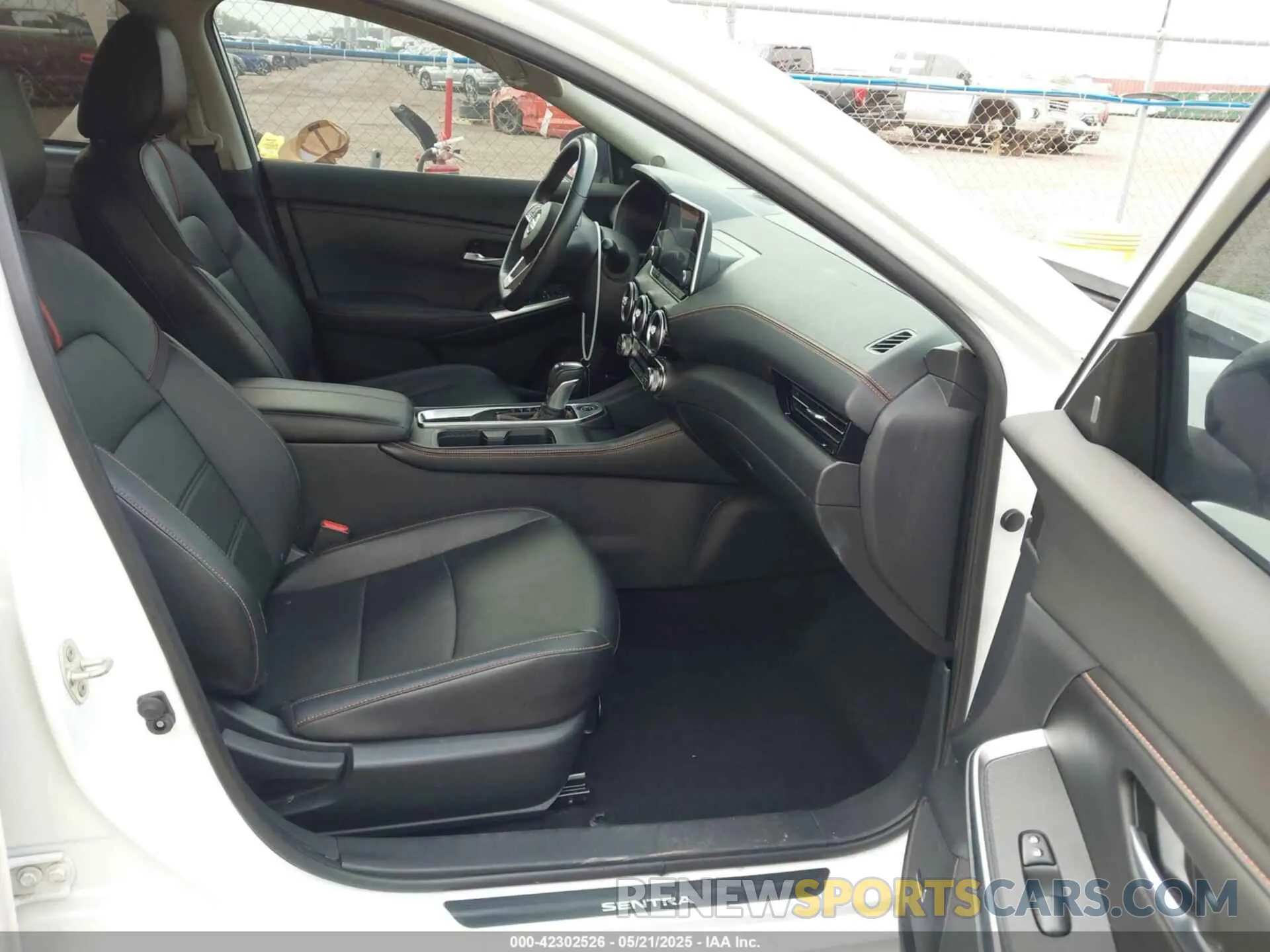 5 fotografías del automóvil dañado 3N1AB8DV6MY244446 NISSAN SENTRA 2021