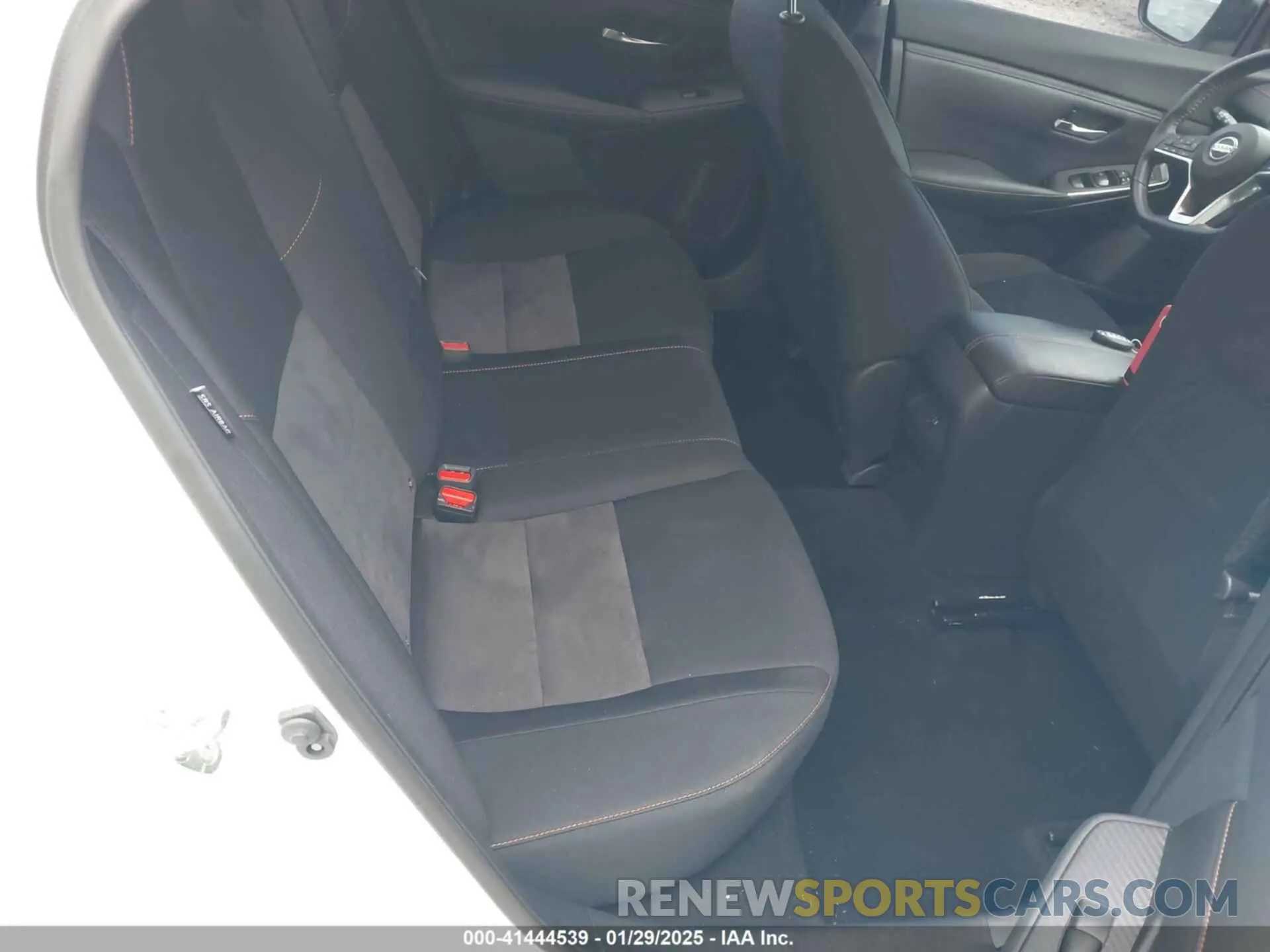 8 fotografías del automóvil dañado 3N1AB8DV6MY259562 NISSAN SENTRA 2021
