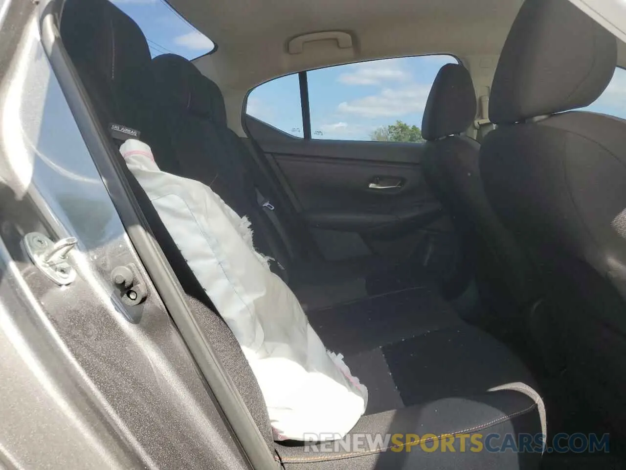 10 fotografías del automóvil dañado 3N1AB8DV6MY290715 NISSAN SENTRA 2021