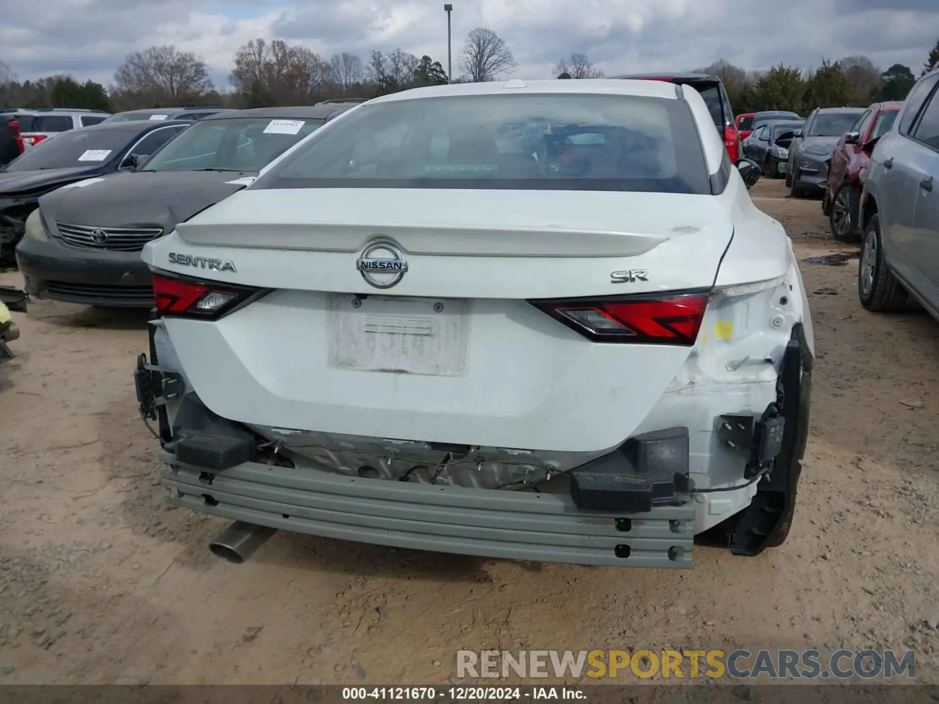 17 fotografías del automóvil dañado 3N1AB8DV7MY271767 NISSAN SENTRA 2021