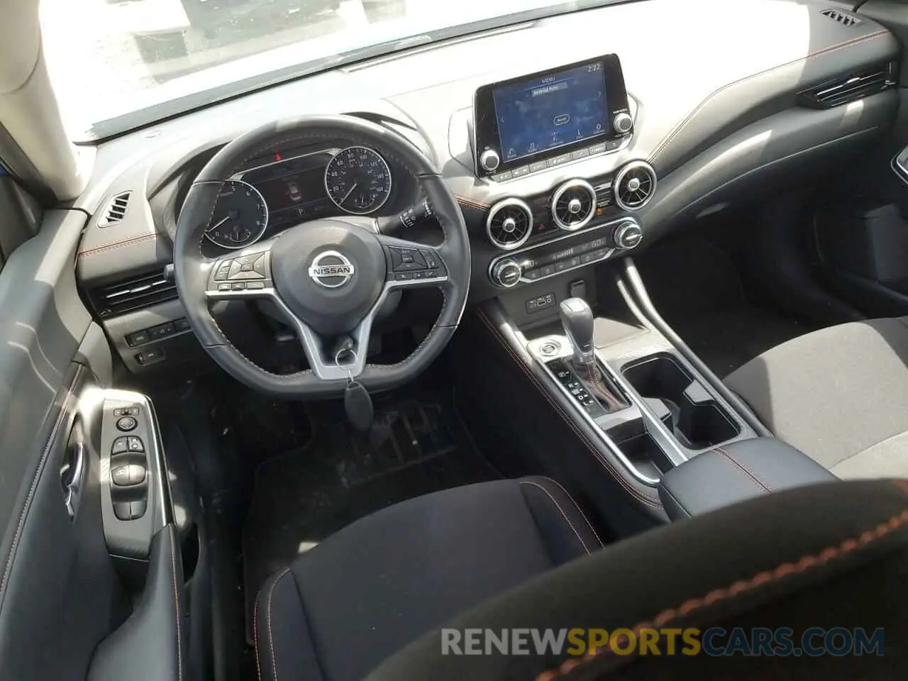 8 fotografías del automóvil dañado 3N1AB8DV8MY316828 NISSAN SENTRA 2021