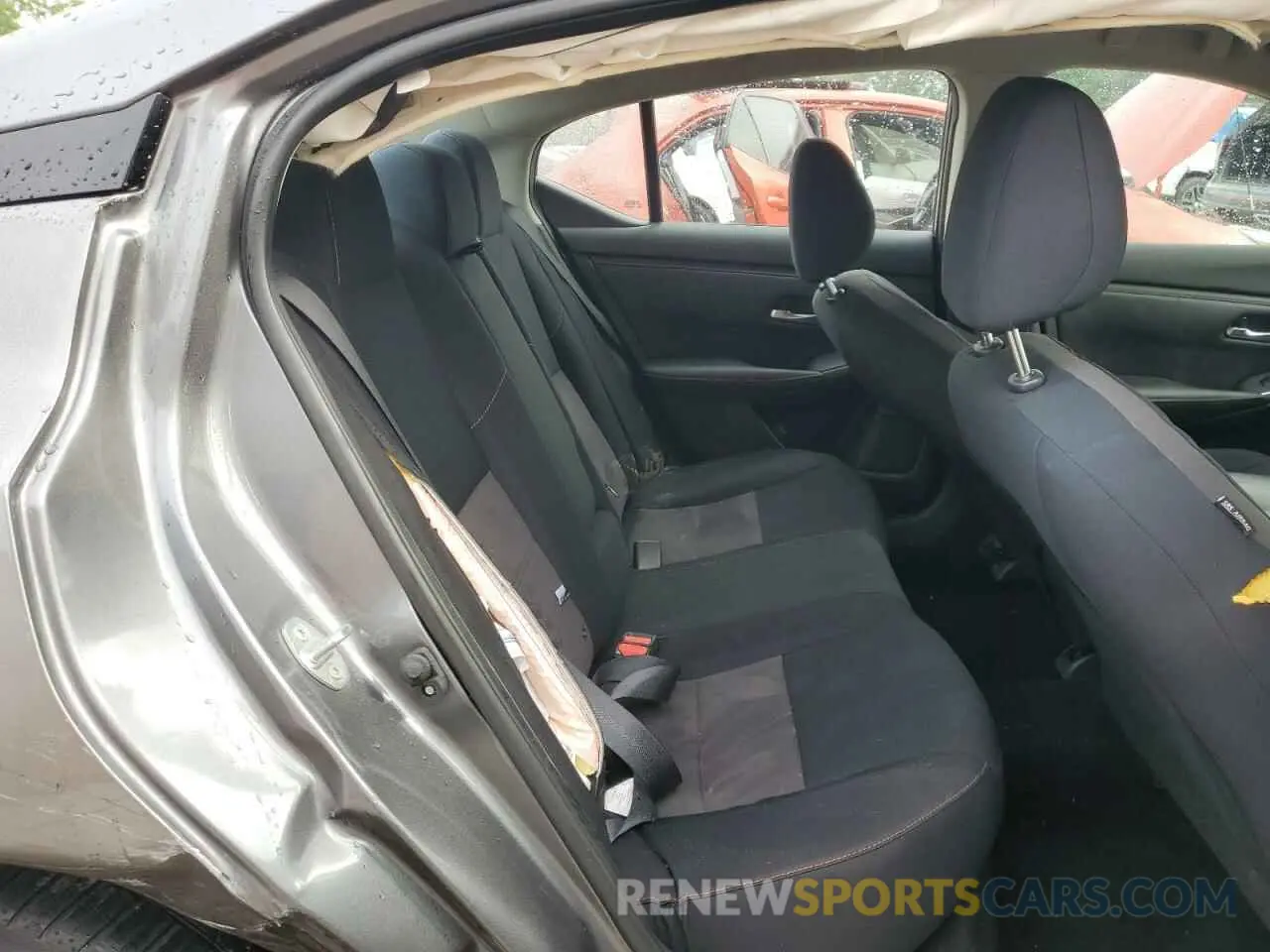 10 fotografías del automóvil dañado 3N1AB8DV9MY229827 NISSAN SENTRA 2021