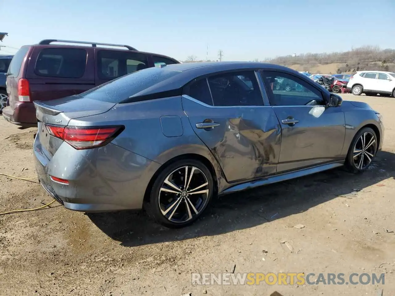 3 fotografías del automóvil dañado 3N1AB8DVXMY242179 NISSAN SENTRA 2021