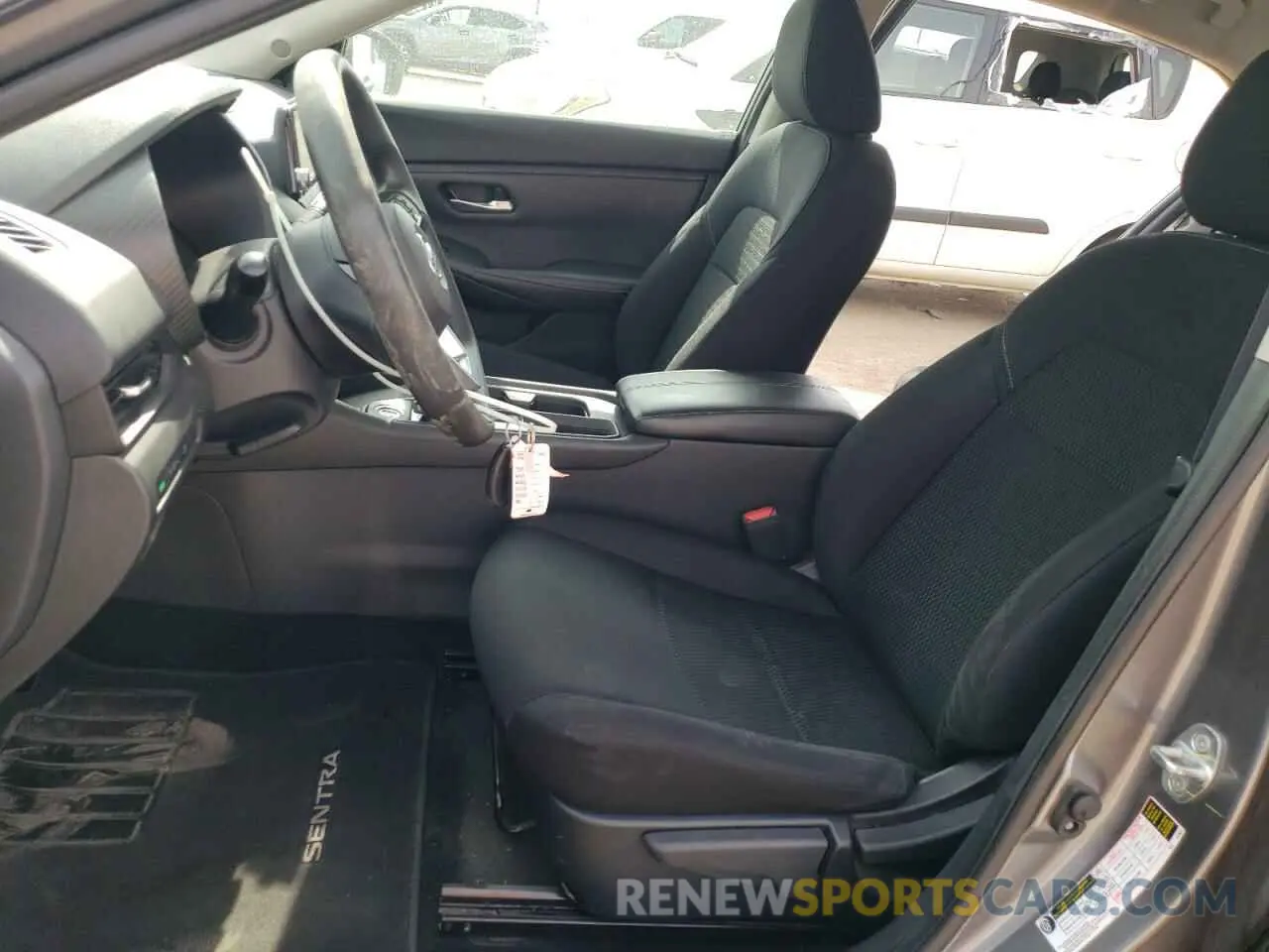 7 fotografías del automóvil dañado 3N1AB8BV0NY231082 NISSAN SENTRA 2022