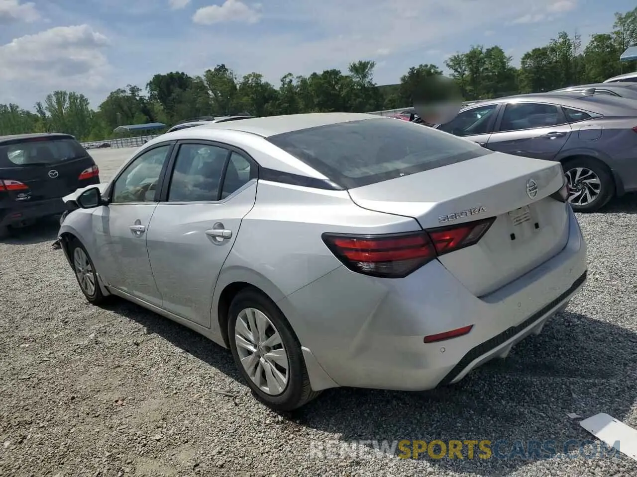 2 fotografías del automóvil dañado 3N1AB8BV1NY213450 NISSAN SENTRA 2022