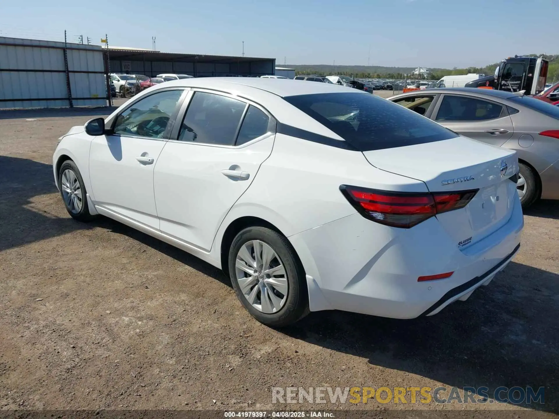 3 fotografías del automóvil dañado 3N1AB8BV1NY219507 NISSAN SENTRA 2022
