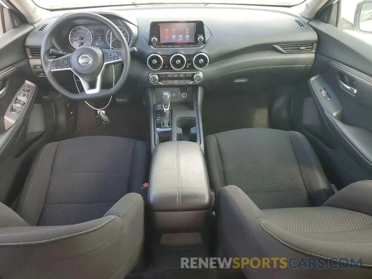 8 fotografías del automóvil dañado 3N1AB8BV1NY241250 NISSAN SENTRA 2022