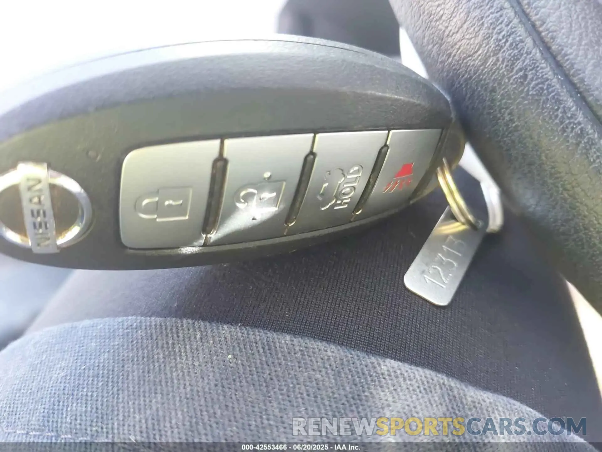 11 fotografías del automóvil dañado 3N1AB8BV1NY259120 NISSAN SENTRA 2022