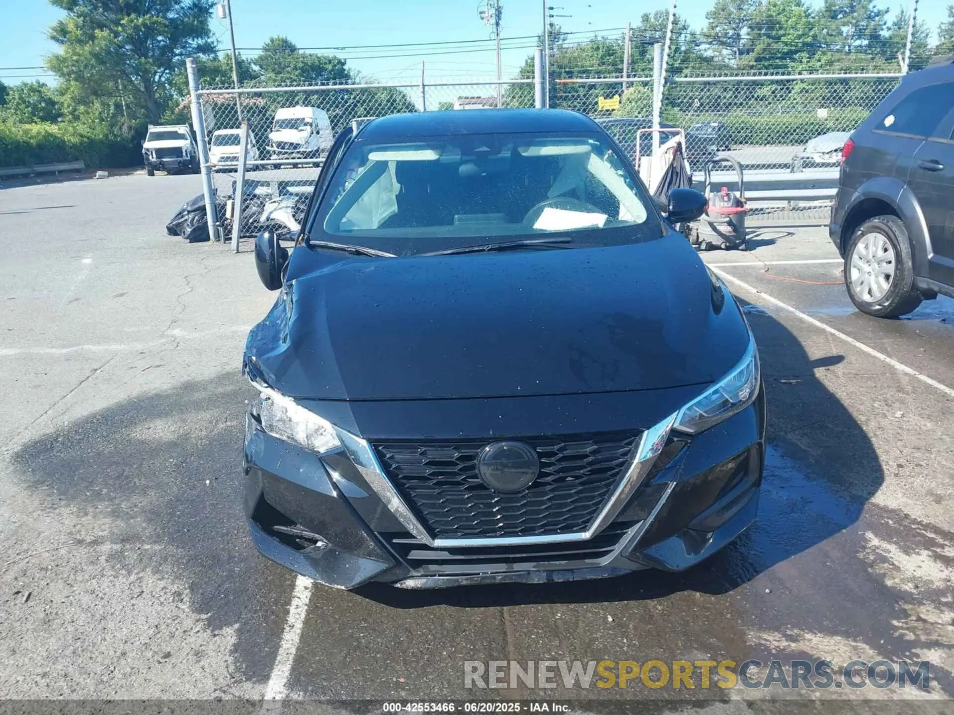 12 fotografías del automóvil dañado 3N1AB8BV1NY259120 NISSAN SENTRA 2022