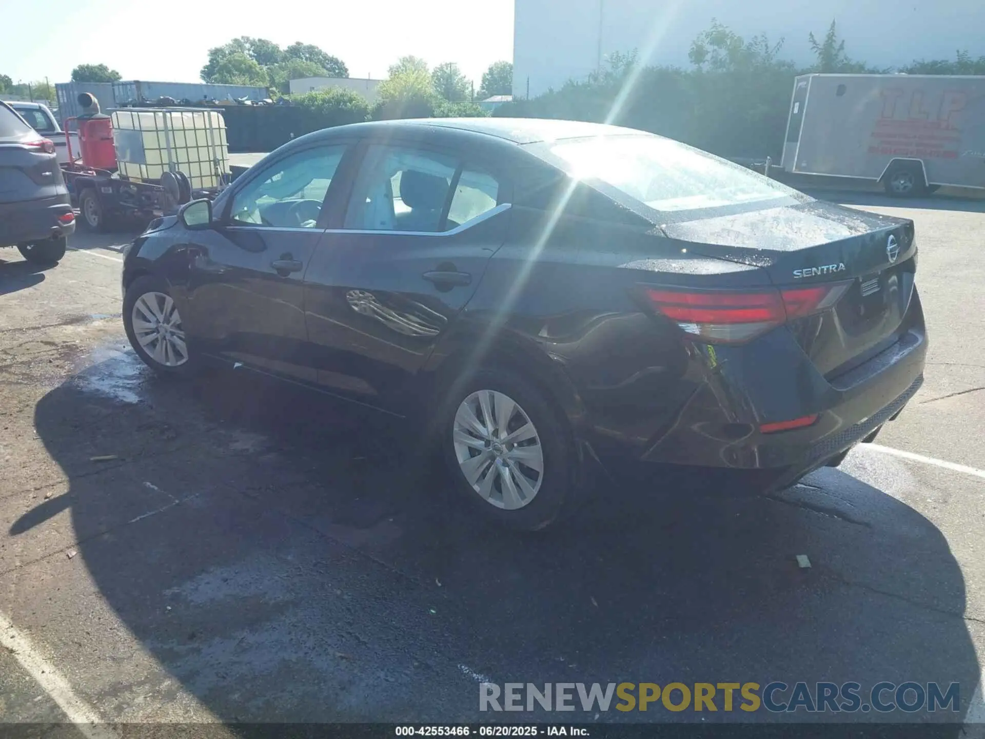 3 fotografías del automóvil dañado 3N1AB8BV1NY259120 NISSAN SENTRA 2022