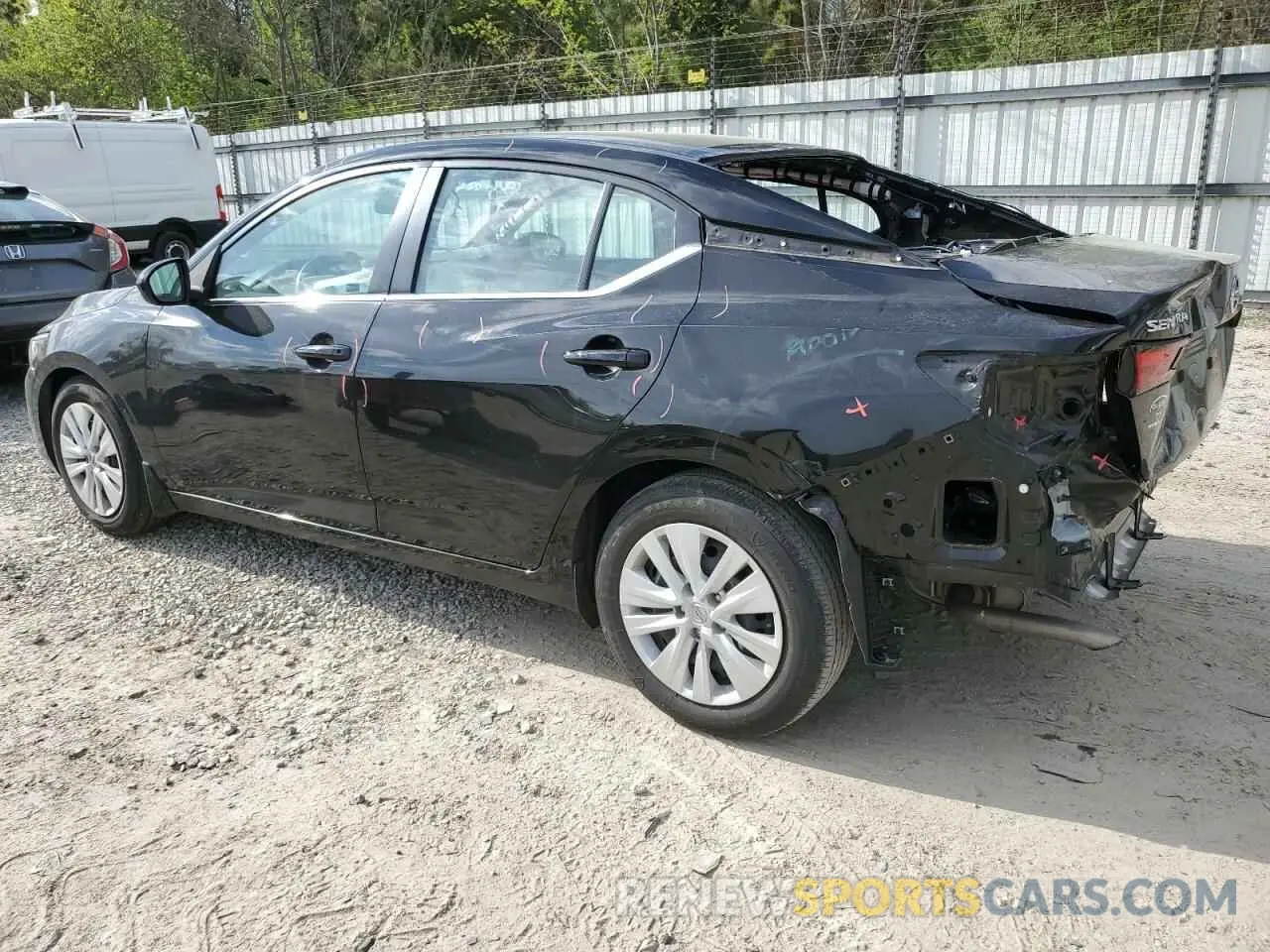 2 fotografías del automóvil dañado 3N1AB8BV2NY204871 NISSAN SENTRA 2022
