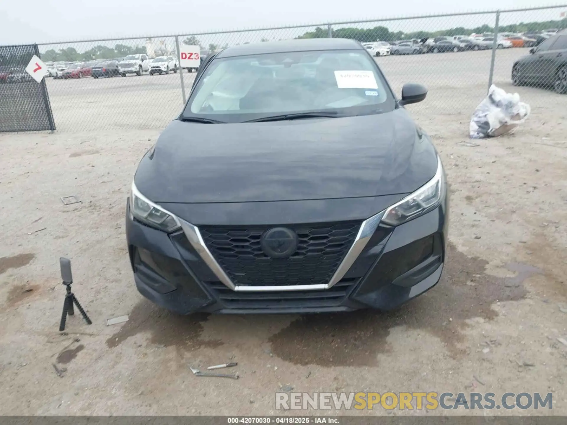 12 fotografías del automóvil dañado 3N1AB8BV2NY228510 NISSAN SENTRA 2022