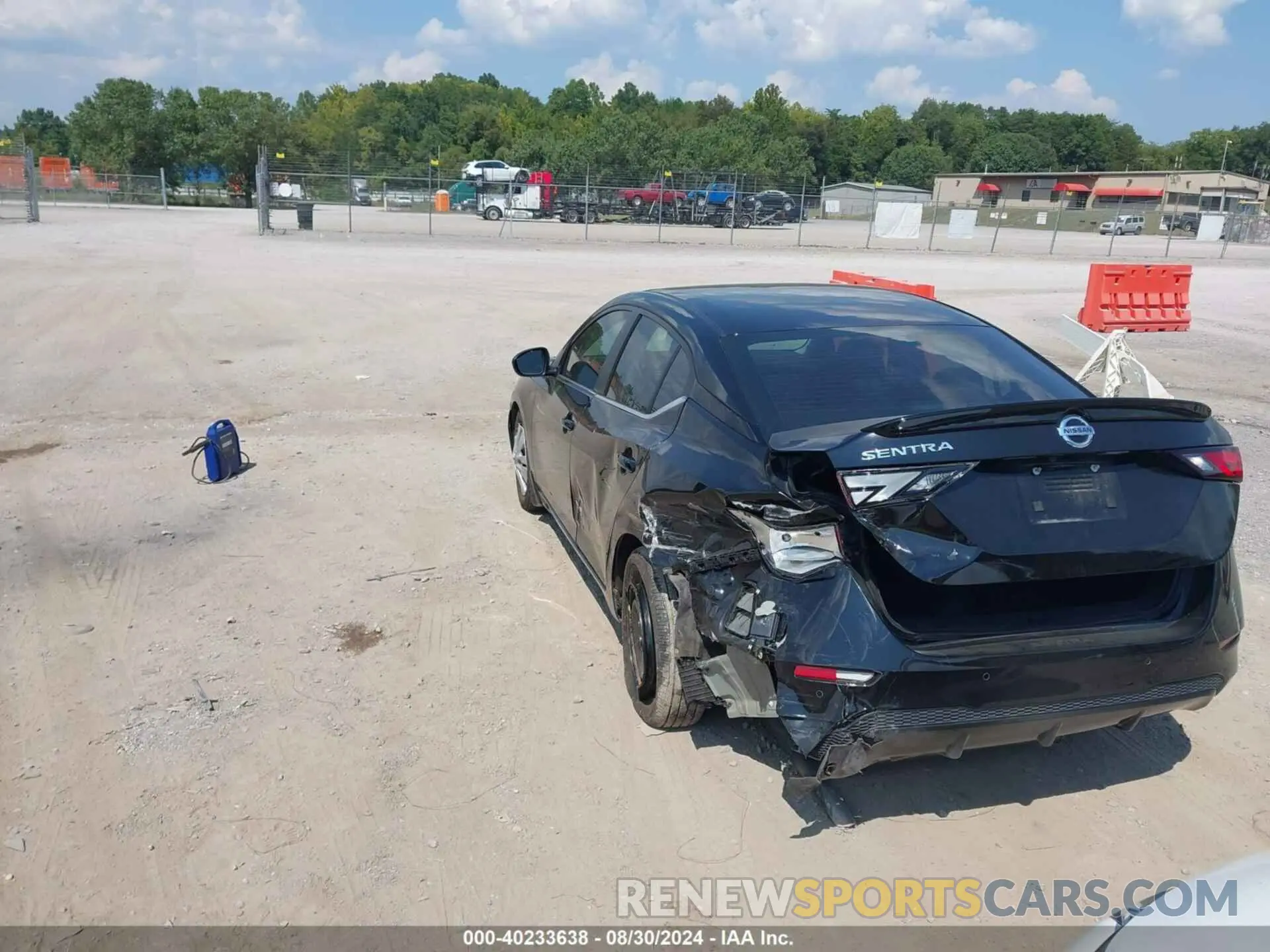 3 fotografías del automóvil dañado 3N1AB8BV3NY280535 NISSAN SENTRA 2022