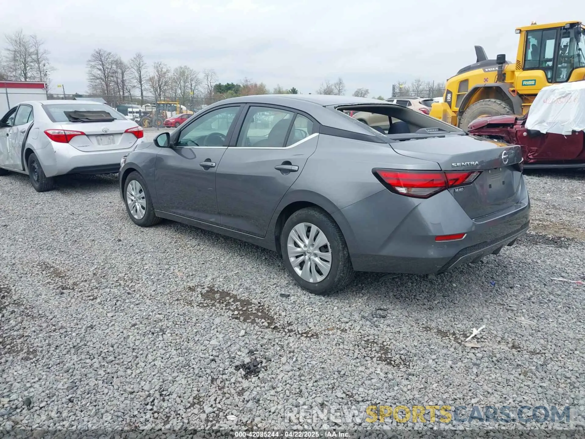 3 fotografías del automóvil dañado 3N1AB8BV3NY308088 NISSAN SENTRA 2022